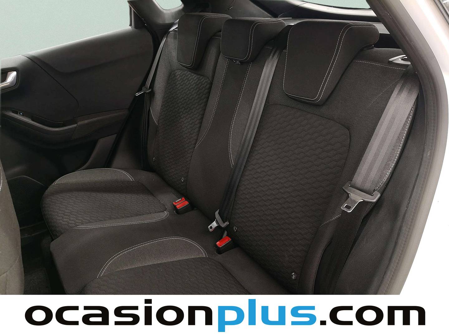 Foto Ford Puma Ford Puma 1.0 EcoBoost MHEV Titanium Design (125 CV)