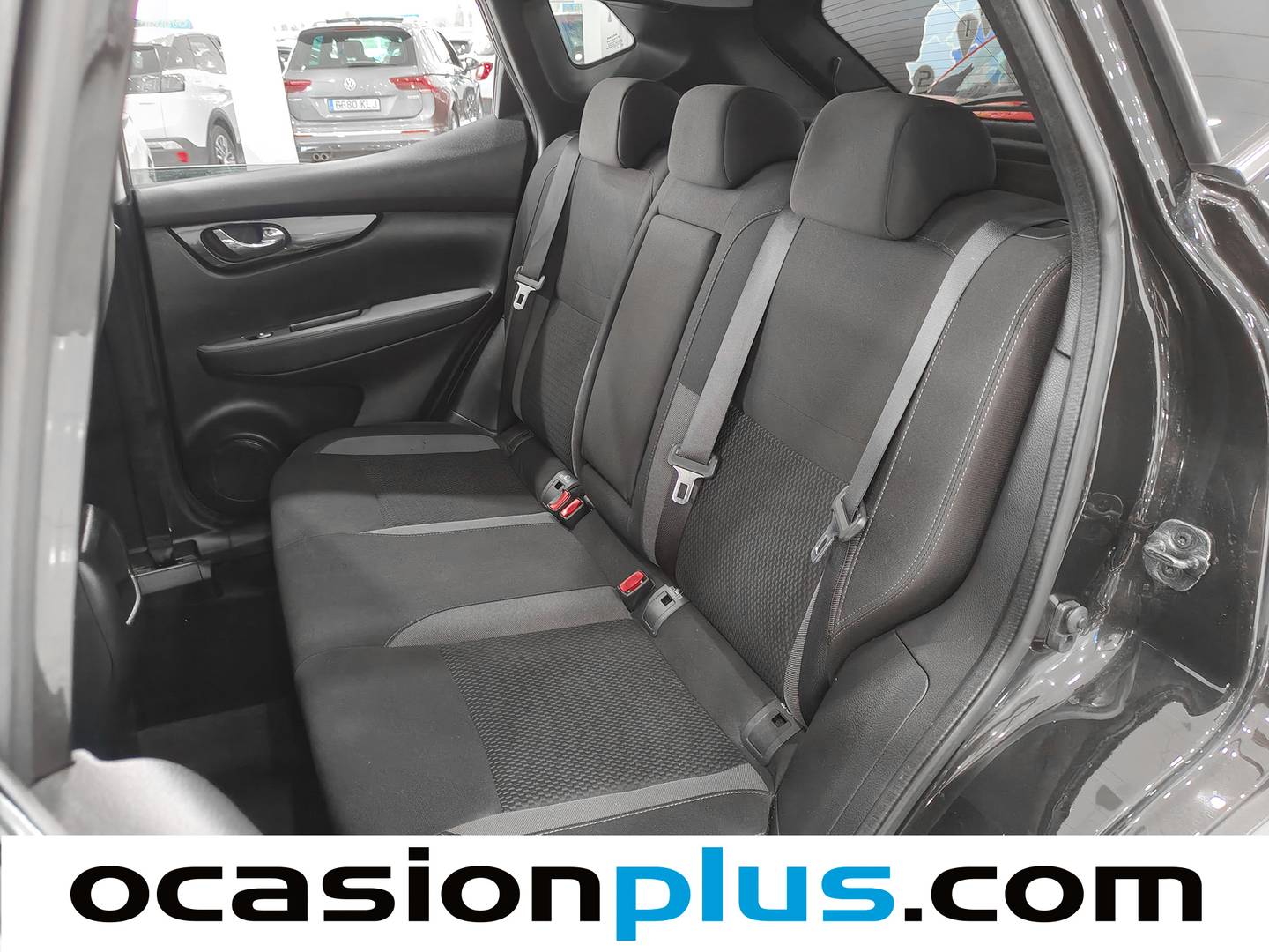Foto asientos traseros Nissan QASHQAI Nissan Qashqai DIG-T 140 N-Connecta 4x2 (140 CV)