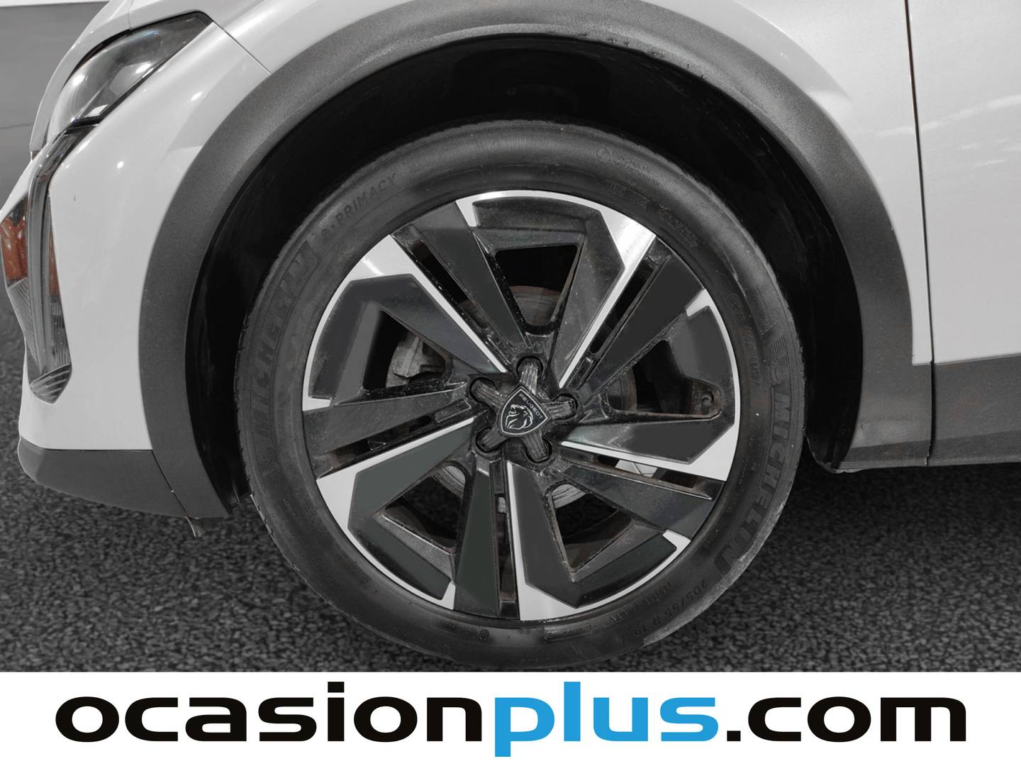 Foto Peugeot 408 Peugeot 408 Puretech 130 Allure Pack EAT8  (130 CV)