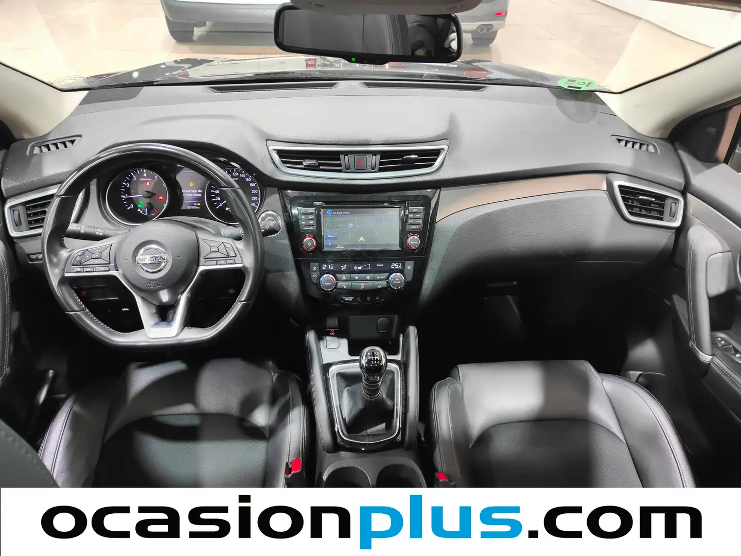 Foto Nissan QASHQAI Nissan Qashqai DIG-T 140 Tekna 4x2 (140 CV)