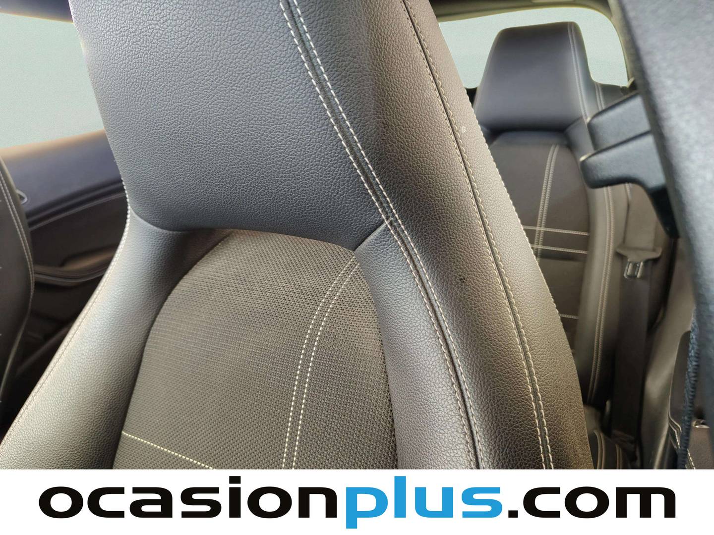 Foto Mercedes GLA Mercedes-Benz GLA 200 d Urban (136 CV)