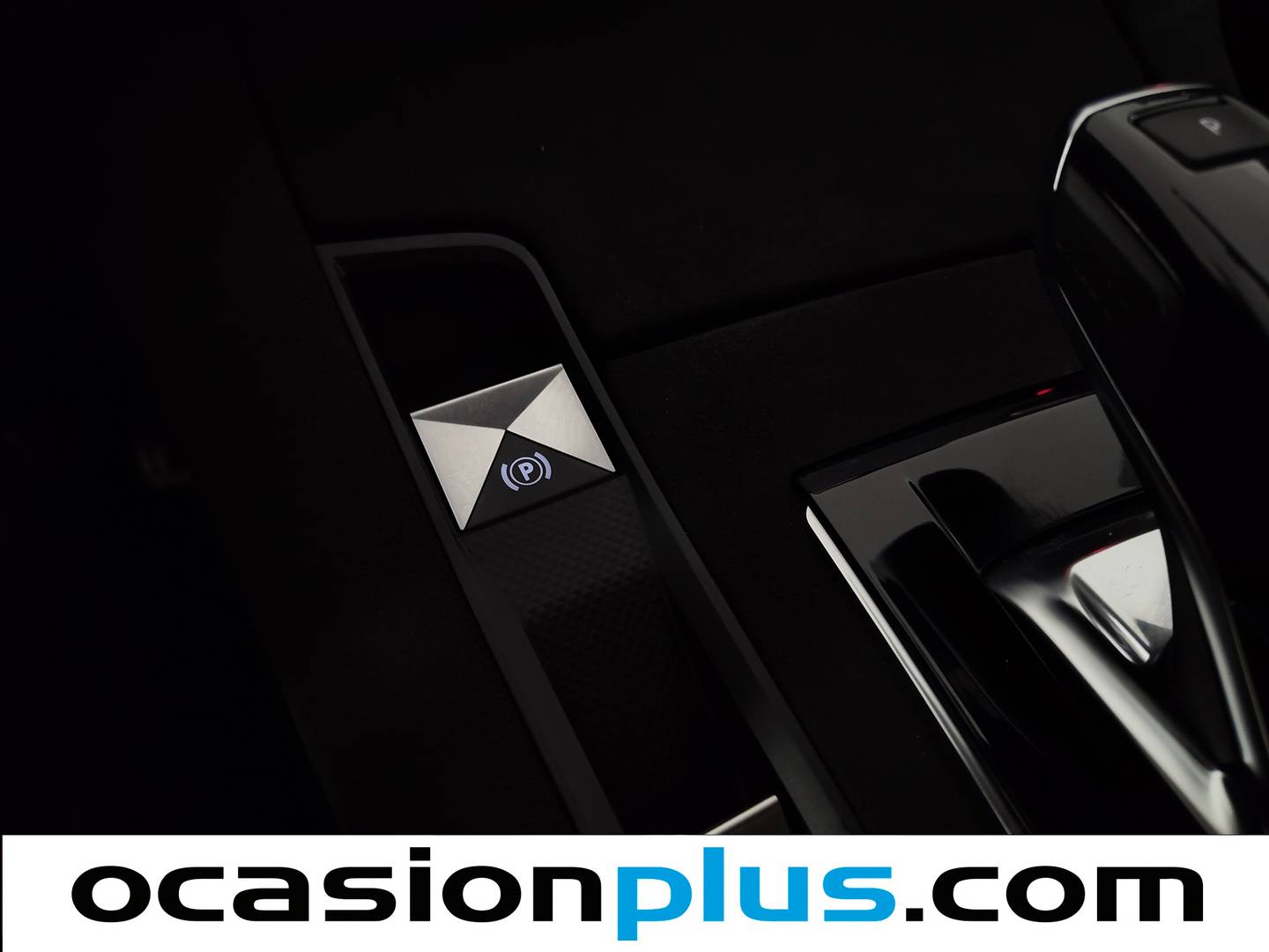 DS DS 7 Crossback DS DS7 Crossback BlueHDi 130 DE Performance Line AT (130 CV) automático