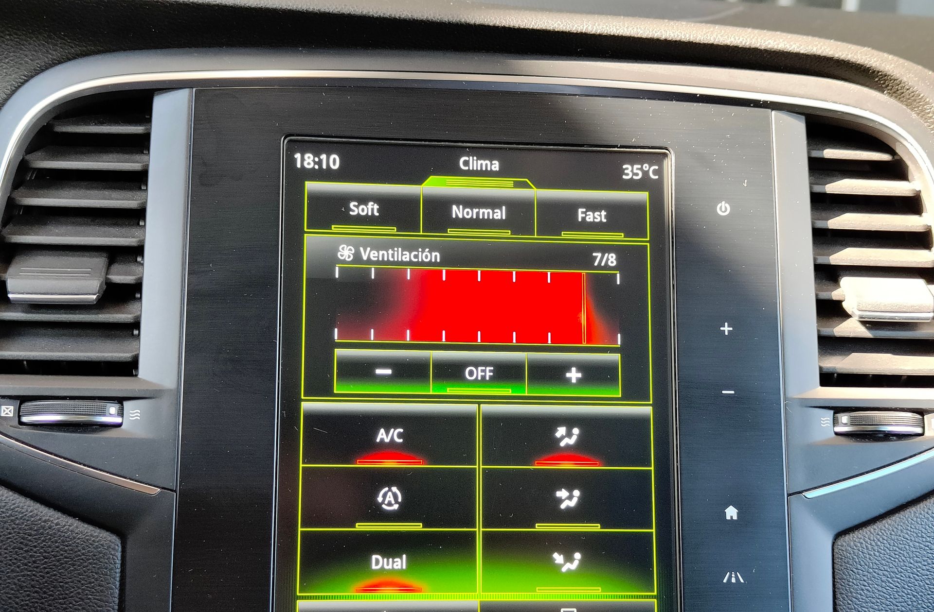 Renault Mégane Zen Blue dCi - foto 36