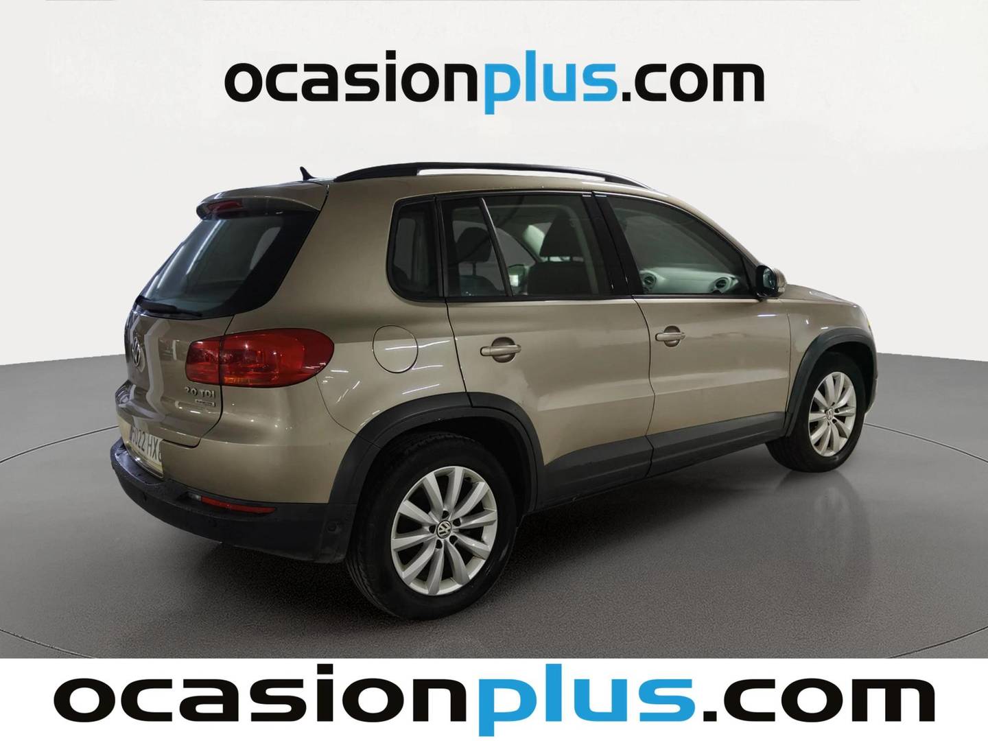 Foto trasera Volkswagen Tiguan Volkswagen Tiguan Cross 2.0 TDI BMT 4x2 (140 CV) derecha