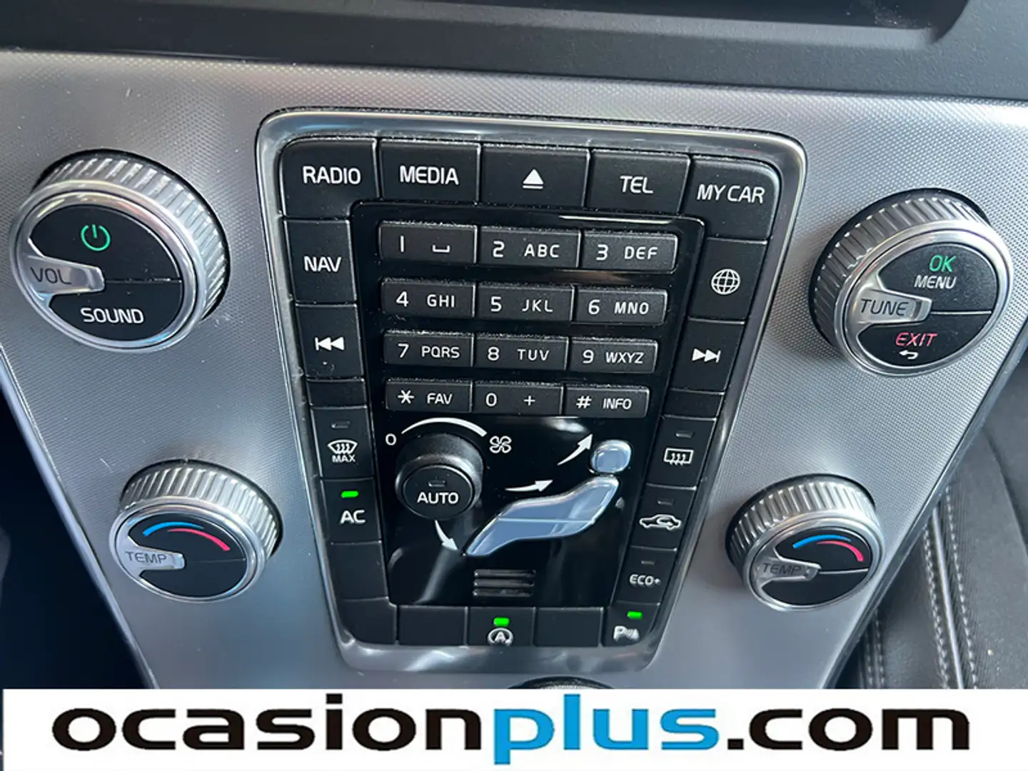 Foto Volvo V60 Volvo V60 D3 Momentum Auto (150 CV)