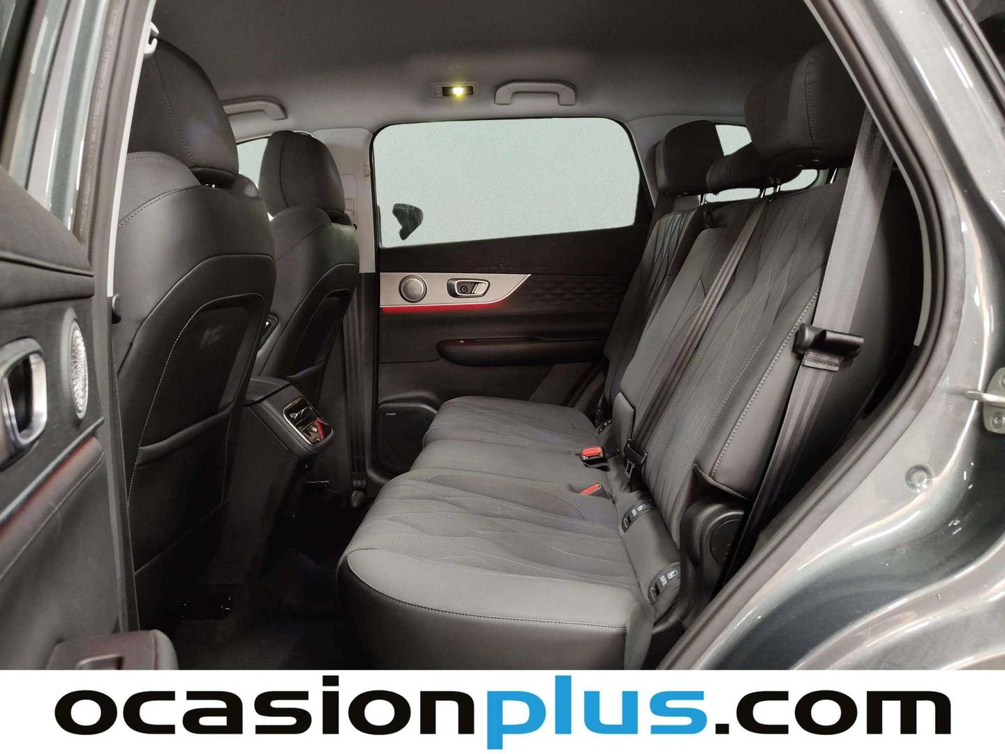 Foto asientos traseros EBRO S800 EBRO S800 1.6 TGDI Premium DCT (147 CV) 7 Plazas