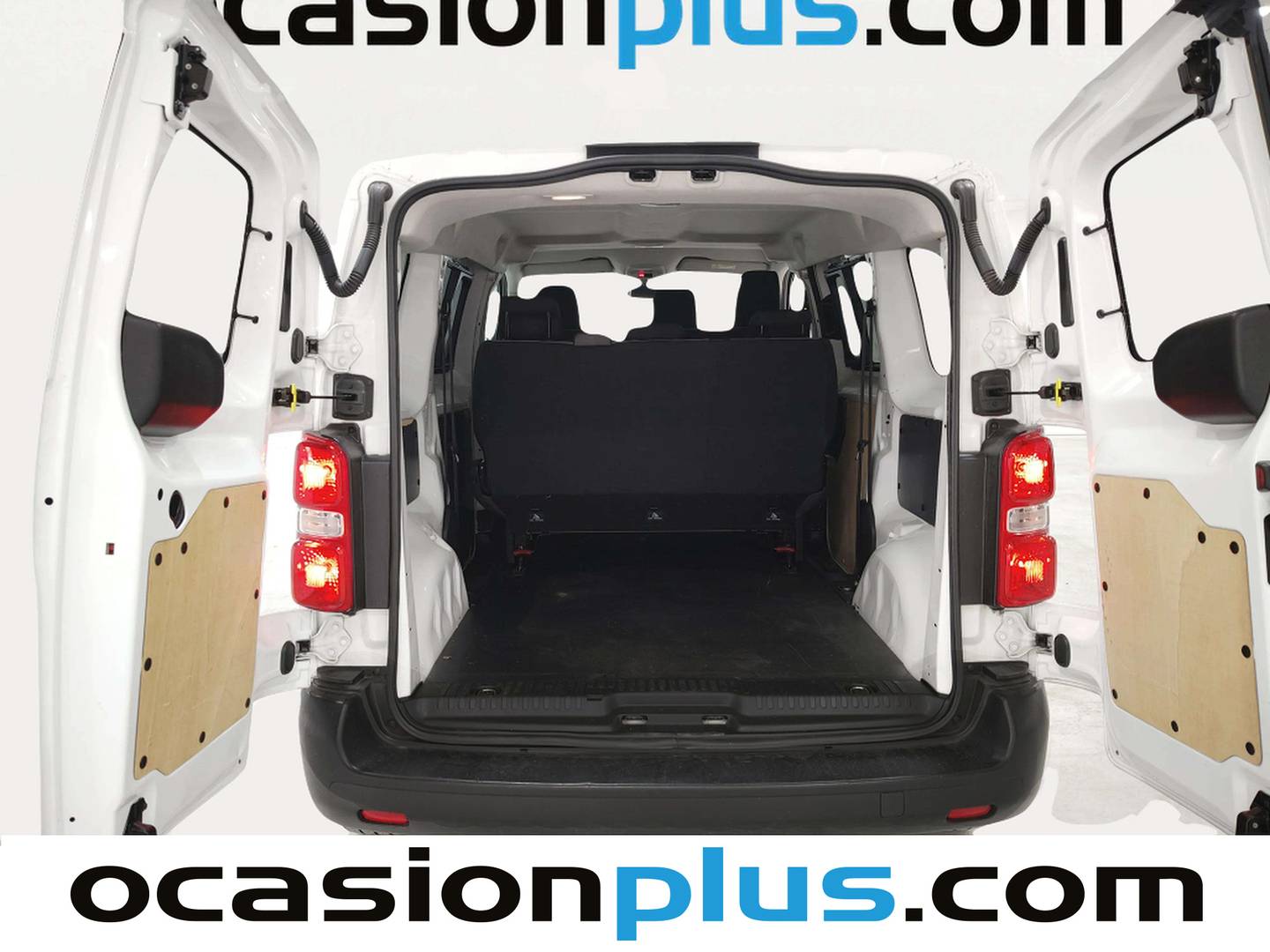 Foto asientos traseros Citroën Jumpy Citroën Jumpy Combi BlueHDi 120 Talla M Confort (120 CV)