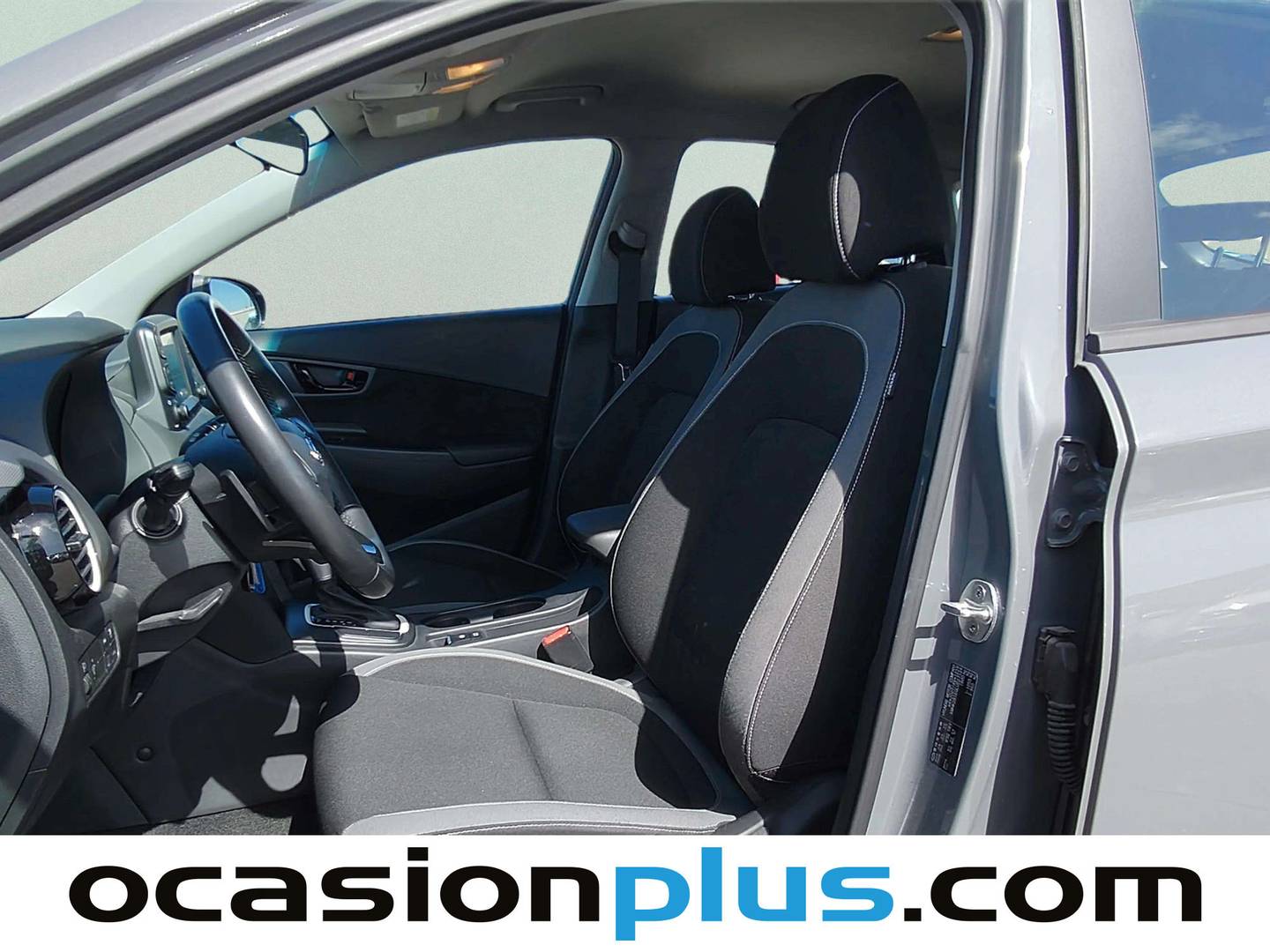 Foto asientos traseros Hyundai Kona Hyundai Kona 1.6 GDI HEV Klass DT (141 CV)