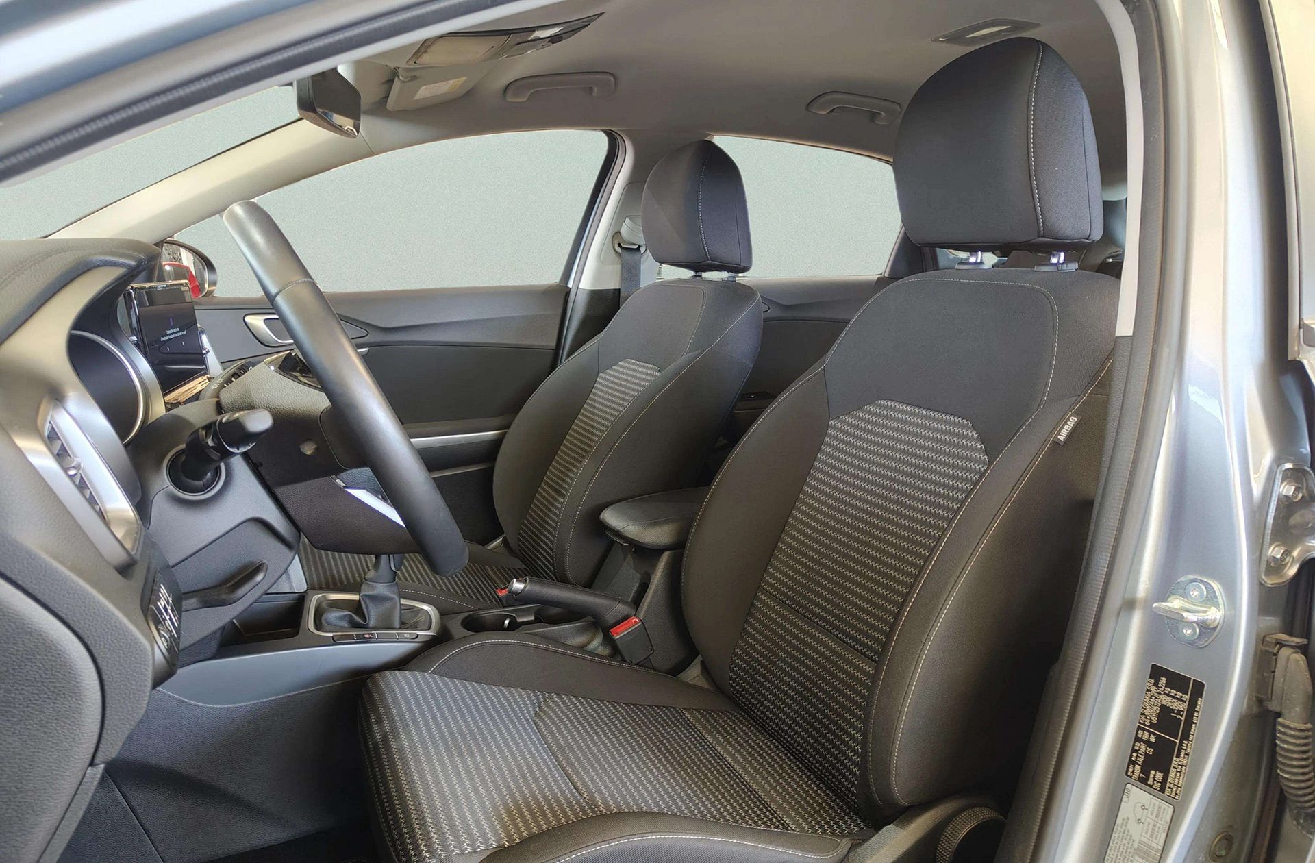 Kia Ceed 1.0 T-GDi Drive - foto 11