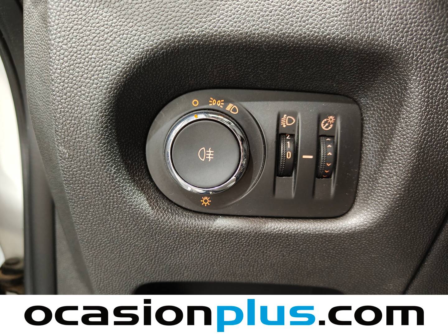 Equipamiento del Opel Corsa Opel Corsa 1.3 ecoFlex Selective (75 CV)