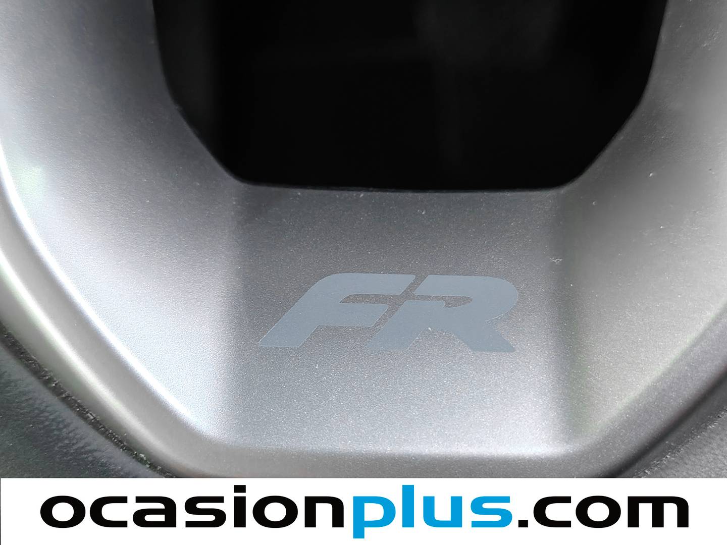 Seat León SEAT León 1.5 eTSI S&S FR Launch Pack L DSG (150 CV) híbrido