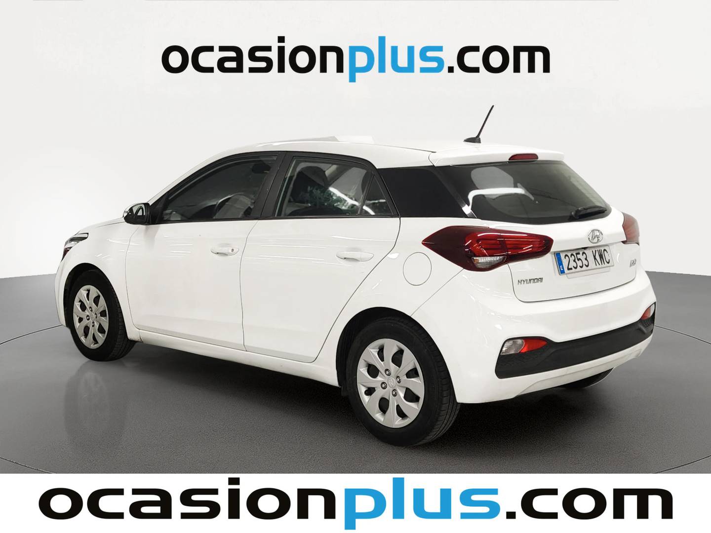 Foto trasera Hyundai i20 Hyundai i20 1.2 MPI Essence (75 CV) izquierda
