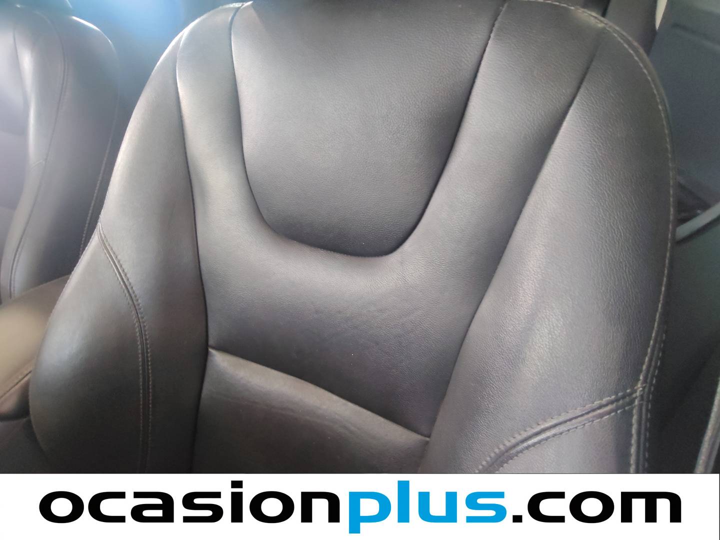 Equipamiento del Volvo XC60 Volvo XC60 D3 Kinetic Auto (150 CV)
