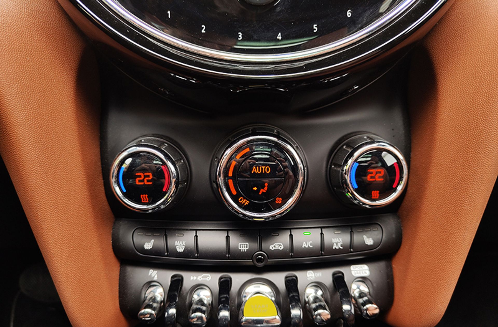 MINI Cooper SE - foto 32
