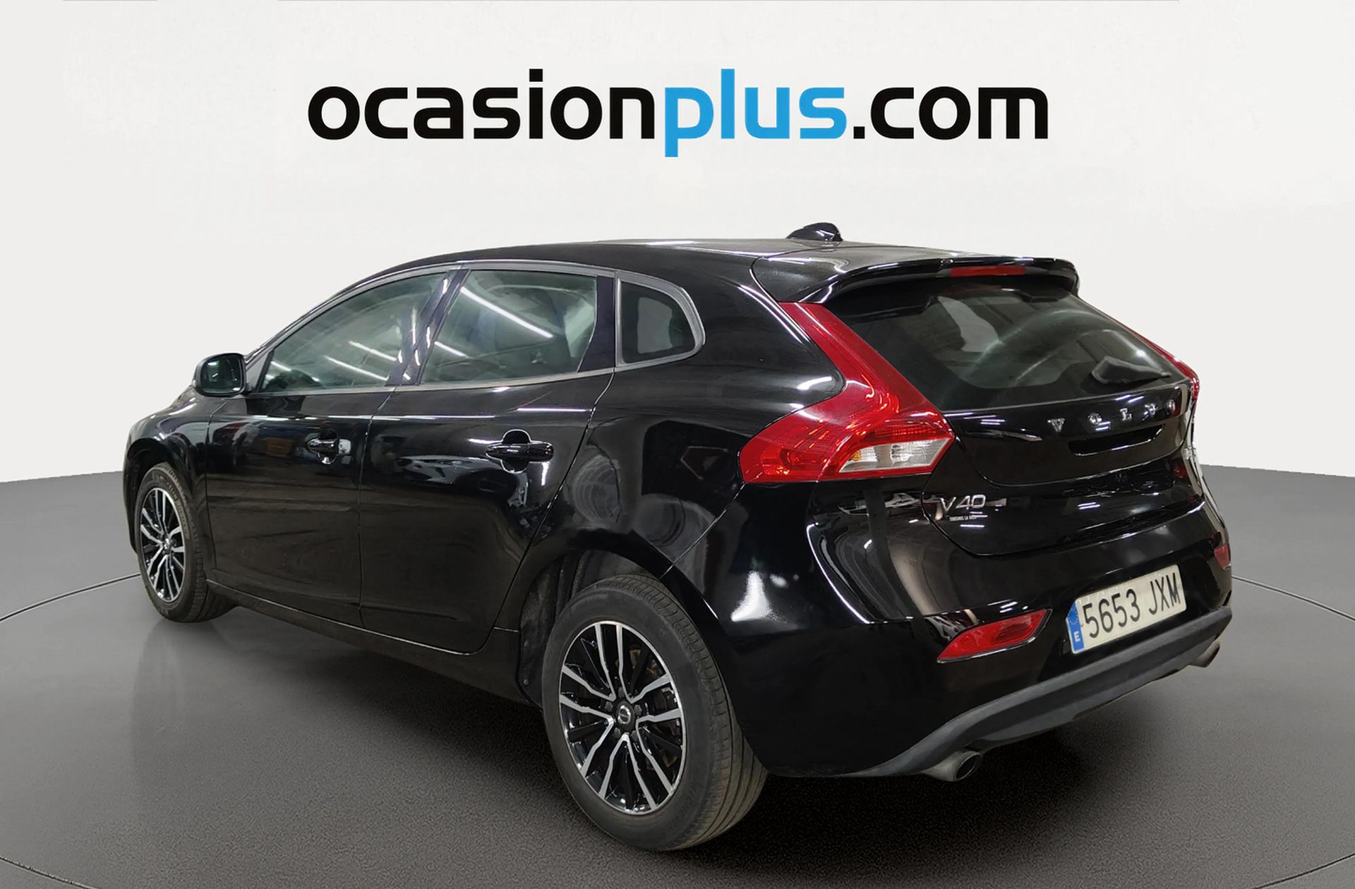 Volvo V40 2.0 D3 Momentum - foto 4