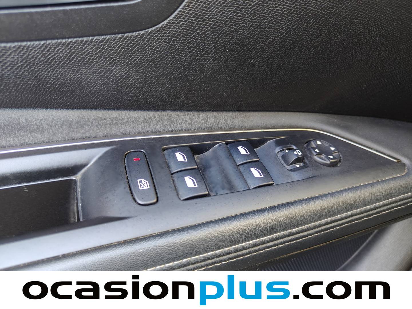 Peugeot 5008 Peugeot 5008 PureTech 130 S&S Allure 7 Plazas (130 CV) de ocasión