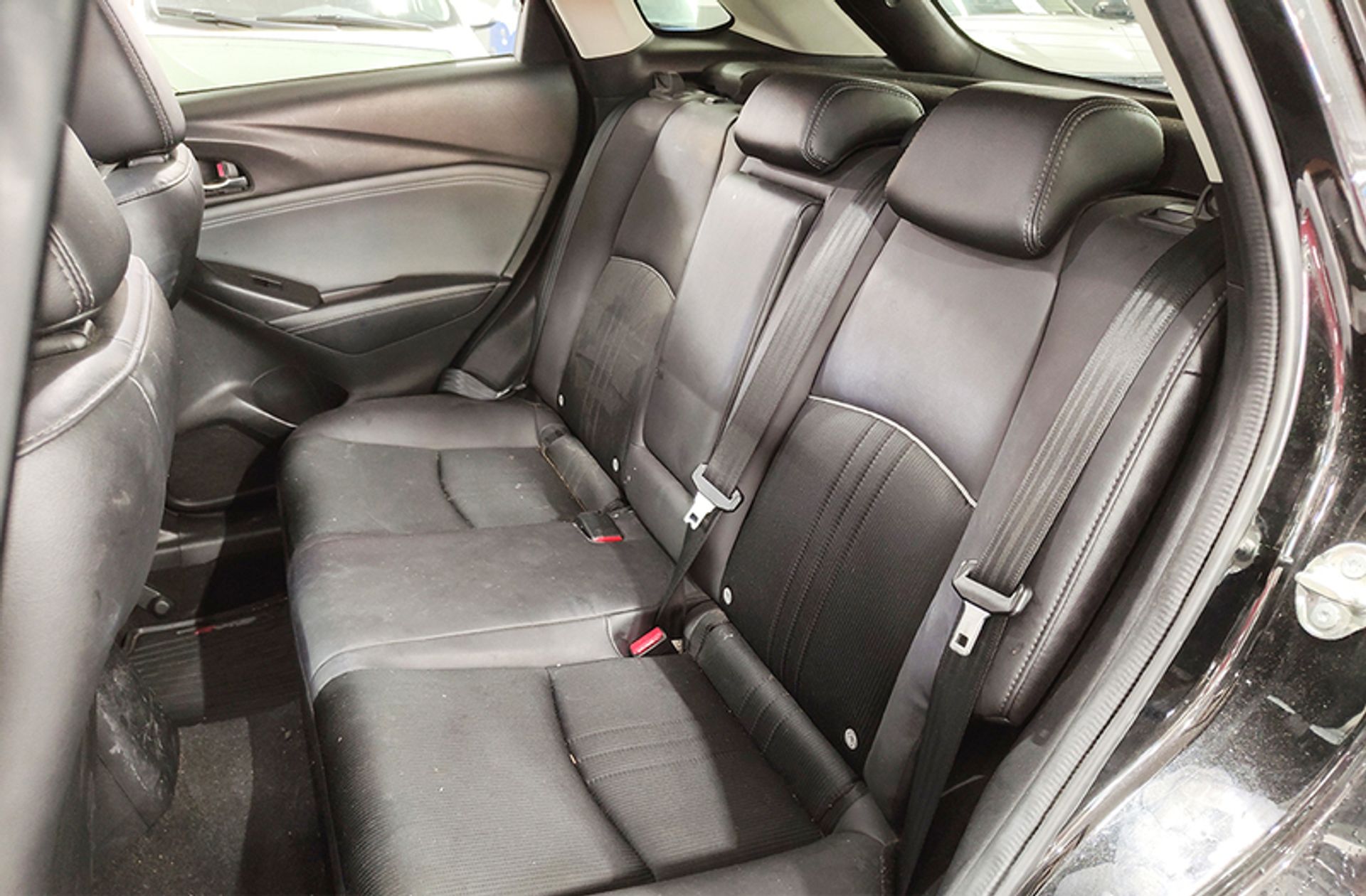 Mazda CX-3 1.8 D Zenith 2WD - foto 13