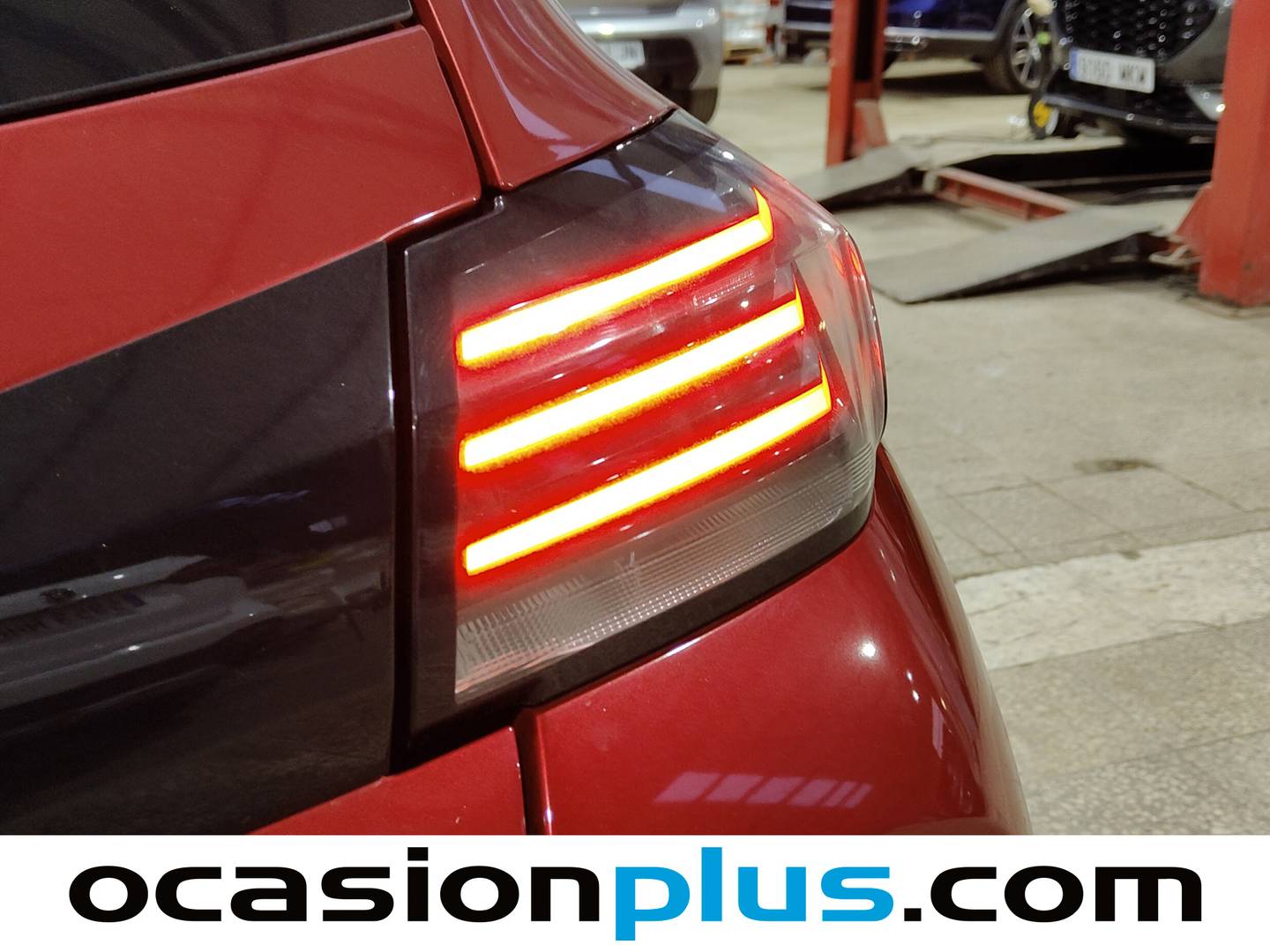 Foto Peugeot 208 Peugeot 208 PureTech 100 Allure (100 CV)