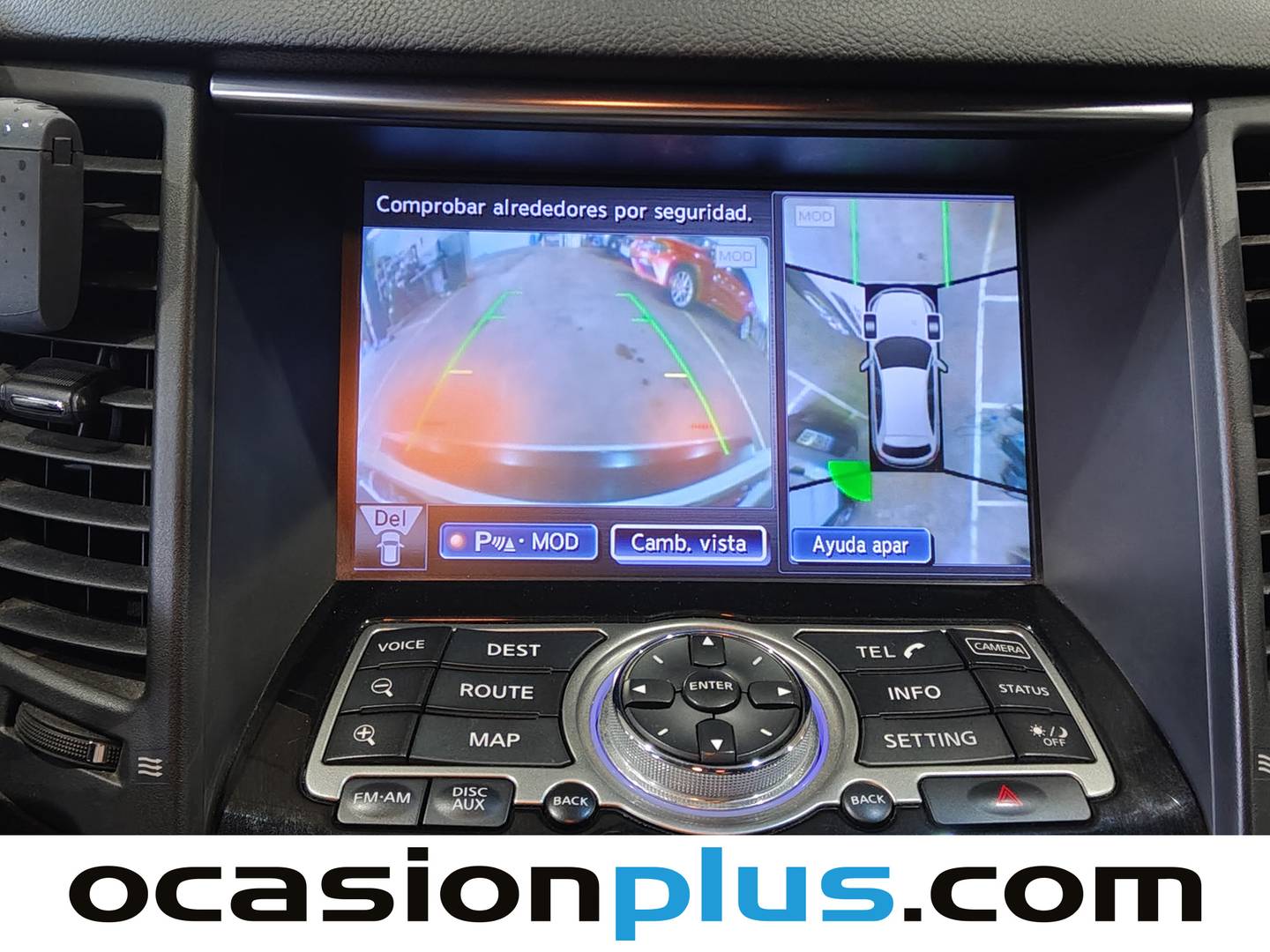 Extras del Infiniti QX70 Infiniti QX70 3.0 D S Premium (238 CV)
