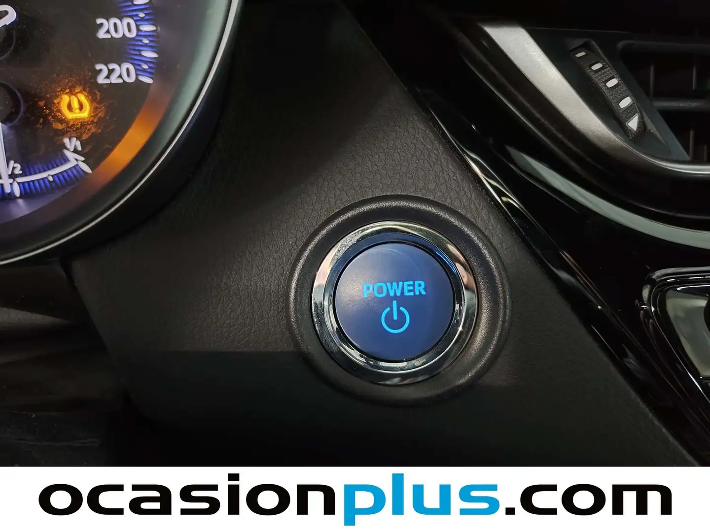 Foto Toyota C-HR Toyota C-HR 1.8 125H Advance (122 CV)