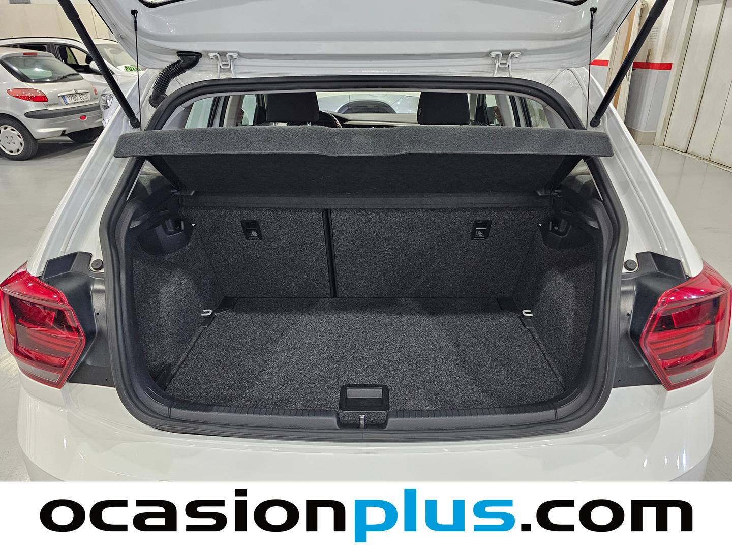 Foto Volkswagen Polo Volkswagen Polo Advance 1.6 TDI (95 CV)