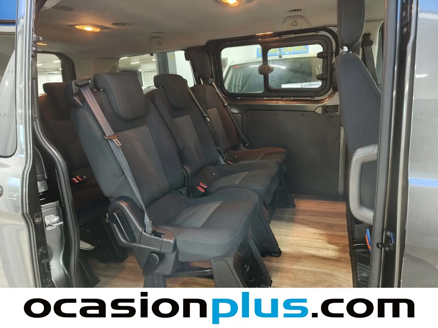 Foto Ford Transit Custom Ford Transit Custom Kombi 2.0 TDCI 320 L1 Trend  9 Plazas  (130 CV)