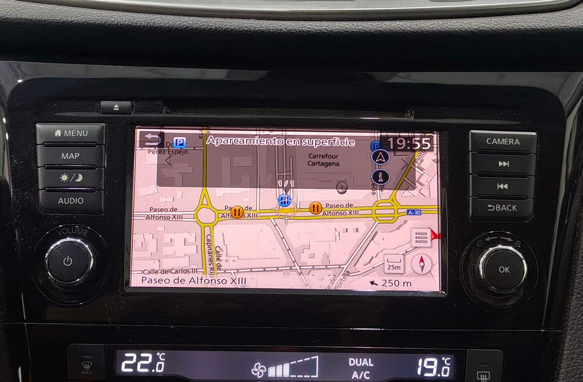 Nissan Qashqai DIG-T 140 N-Connecta - foto 8