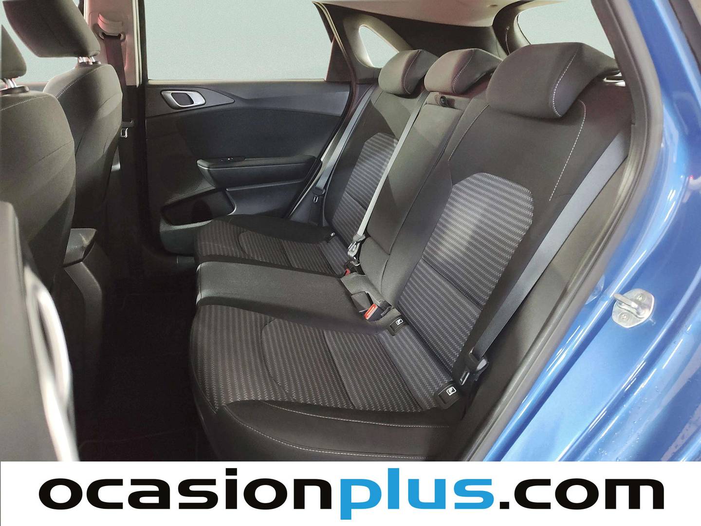 Foto asientos traseros KIA Ceed KIA Ceed 1.0 T-GDI Drive (100 CV)