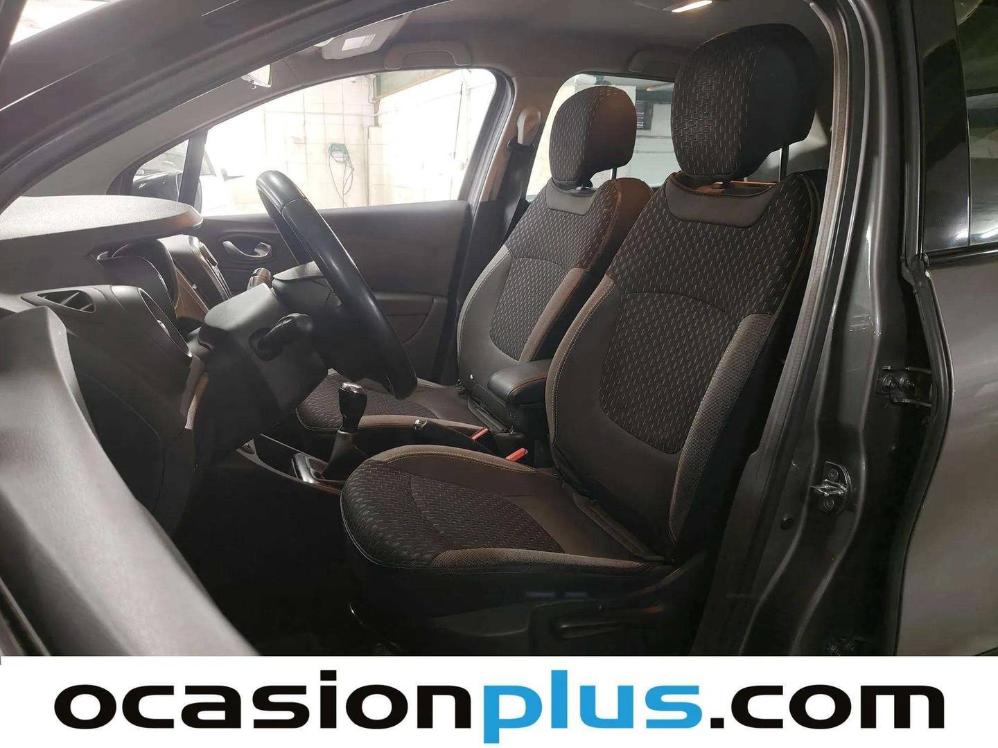 Foto asientos delanteros Renault Captur Renault Captur Zen Energy TCe (90 CV)