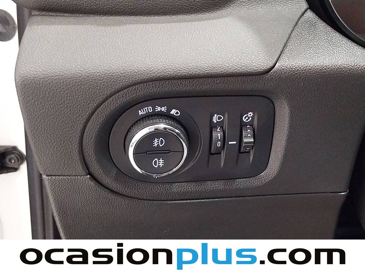 Opel Grandland X Opel Grandland X 1.2 Turbo Selective (130 CV) de segunda mano