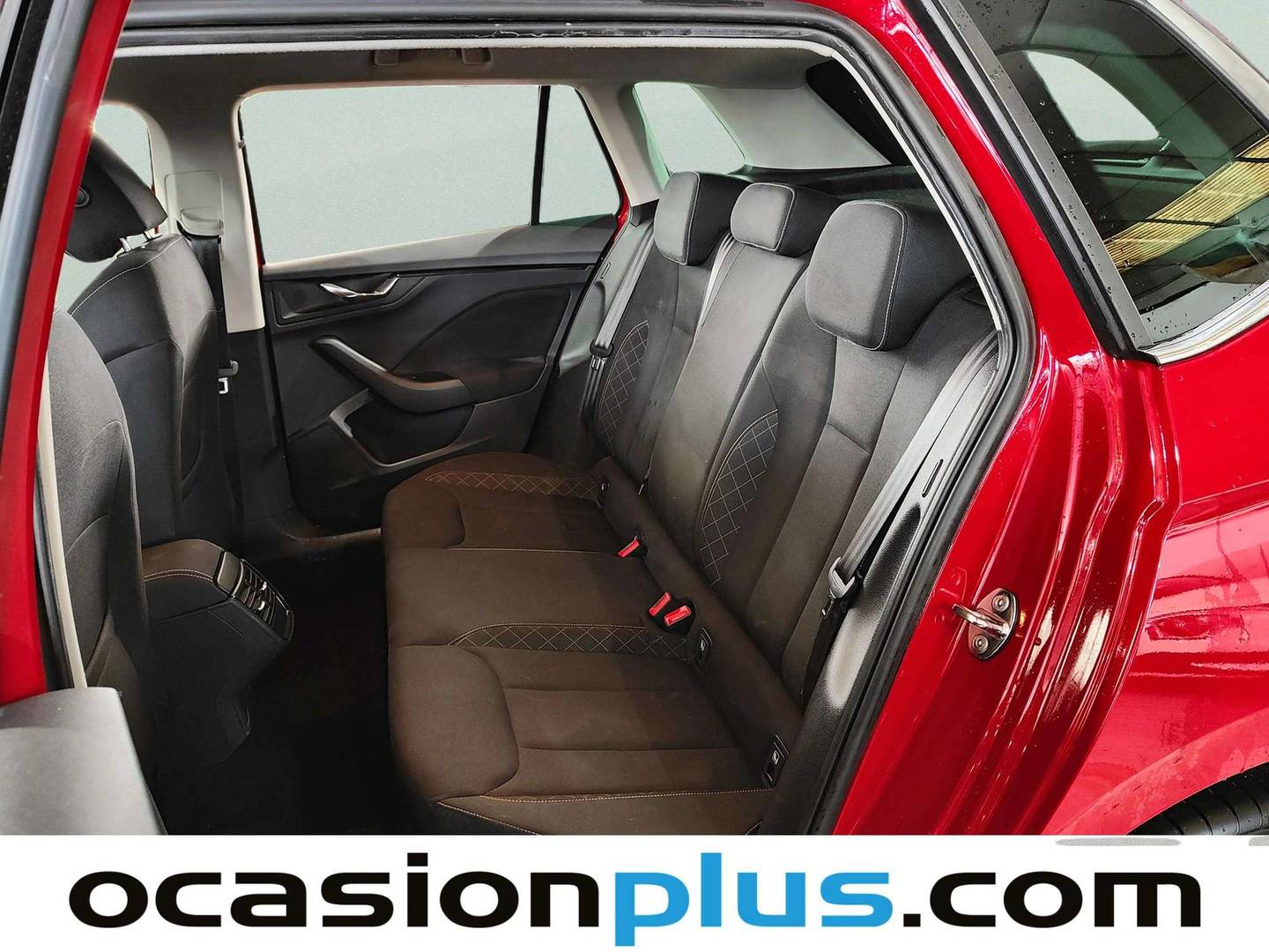 Foto asientos traseros Skoda Kamiq Skoda Kamiq 1.0 TSI Ambition (110 CV)