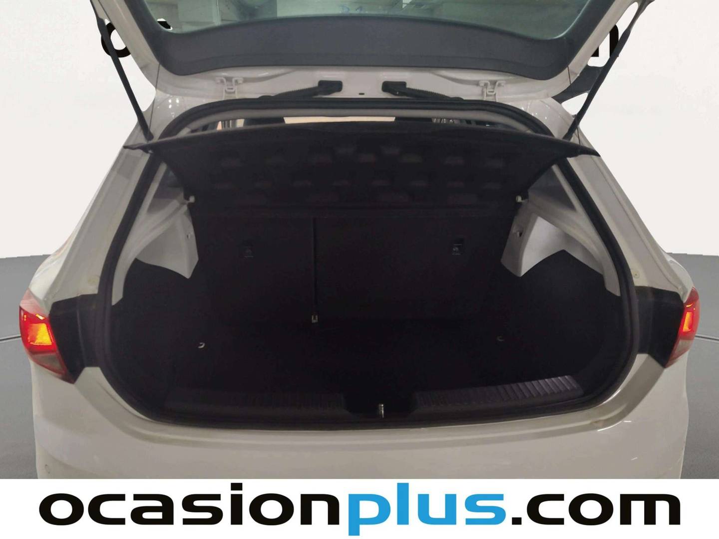 Fotos maletero Seat León Seat León 1.5 TSI S&S Style Visio Edition (130 CV)
