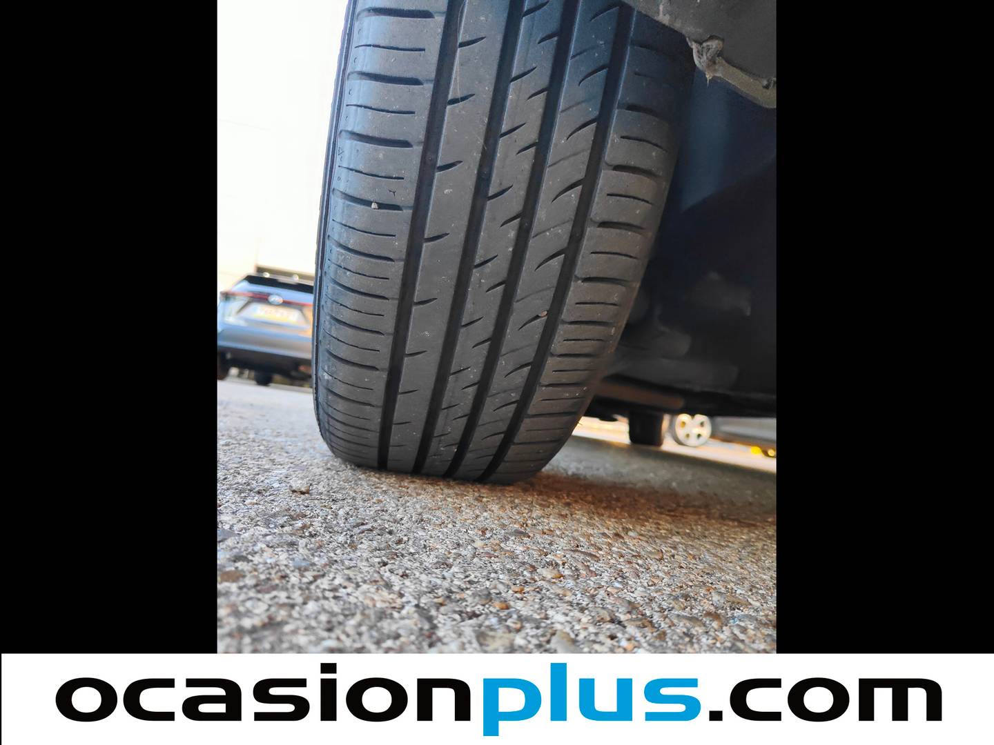 Foto Fiat 500L Fiat 500L 1.6 16v MultiJet II S&S Living (105 CV) 7 Plazas