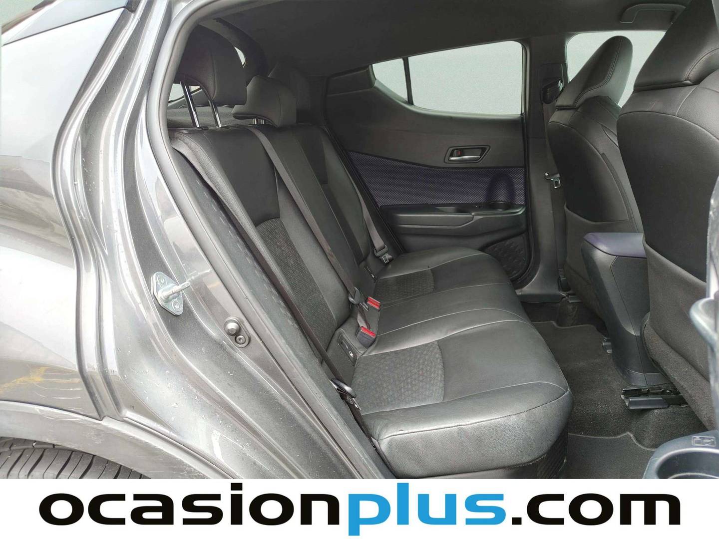 Toyota C-HR Toyota C-HR 1.8 125H Advance (122 CV) automático