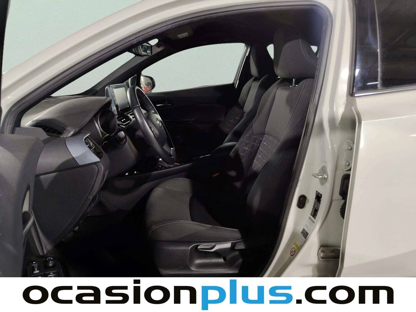 Foto asientos delanteros Toyota C-HR Toyota C-HR 1.8 125H Advance (122 CV)