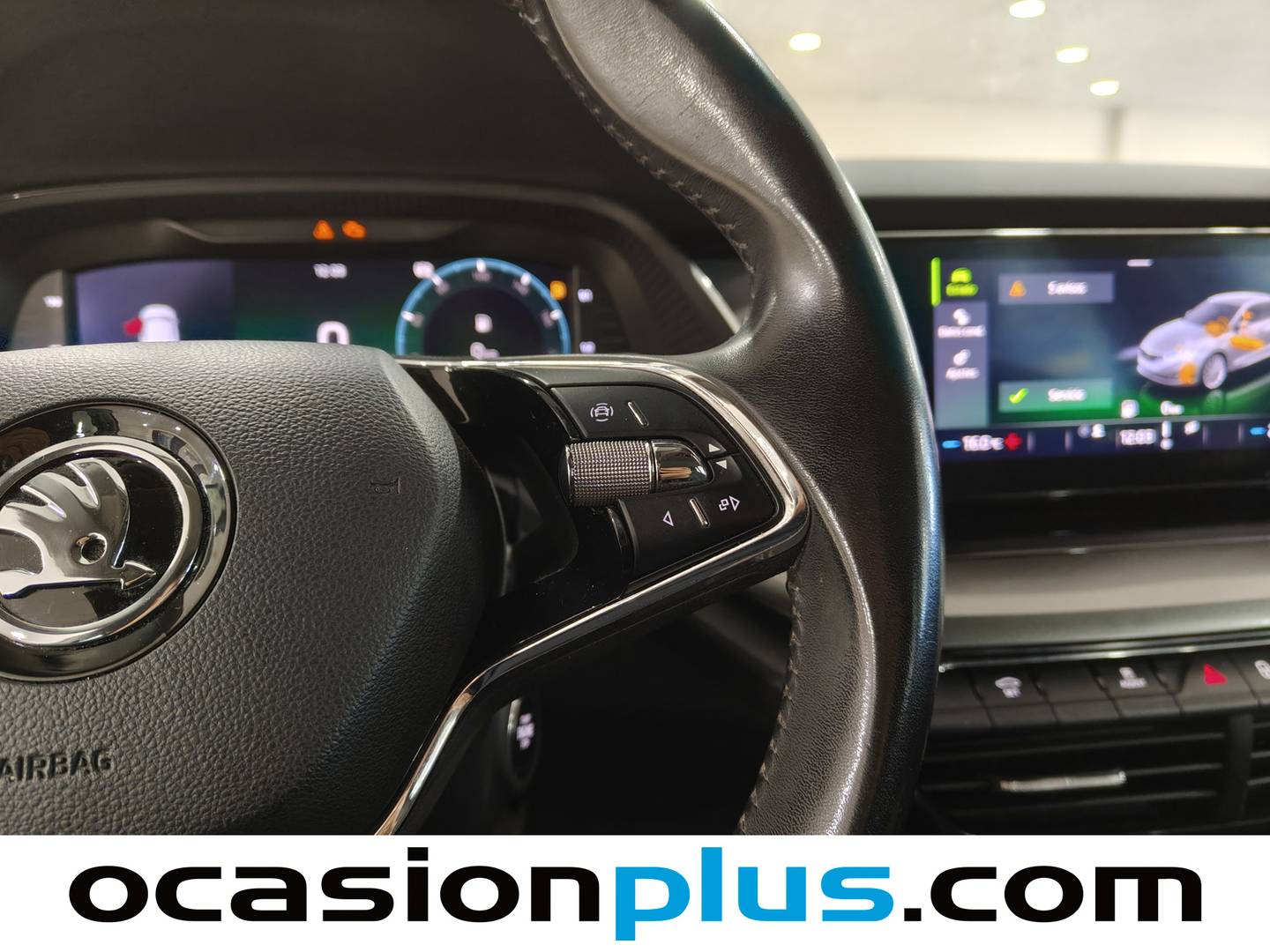 Foto Skoda Octavia Skoda Octavia 2.0 TDI Ambition DSG (150 CV)