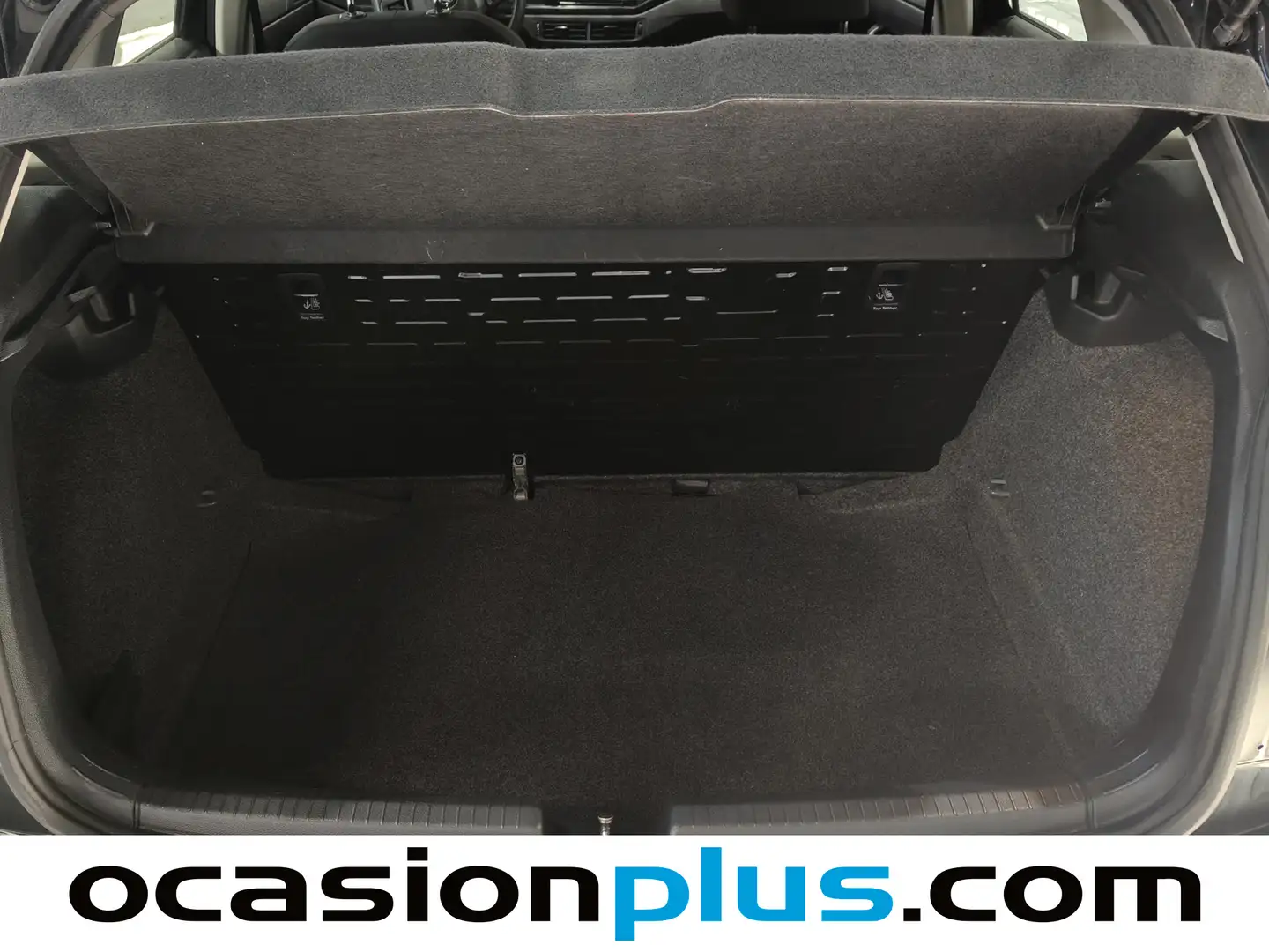 Foto Volkswagen Polo Volkswagen Polo Edition 1.0  (75 CV)