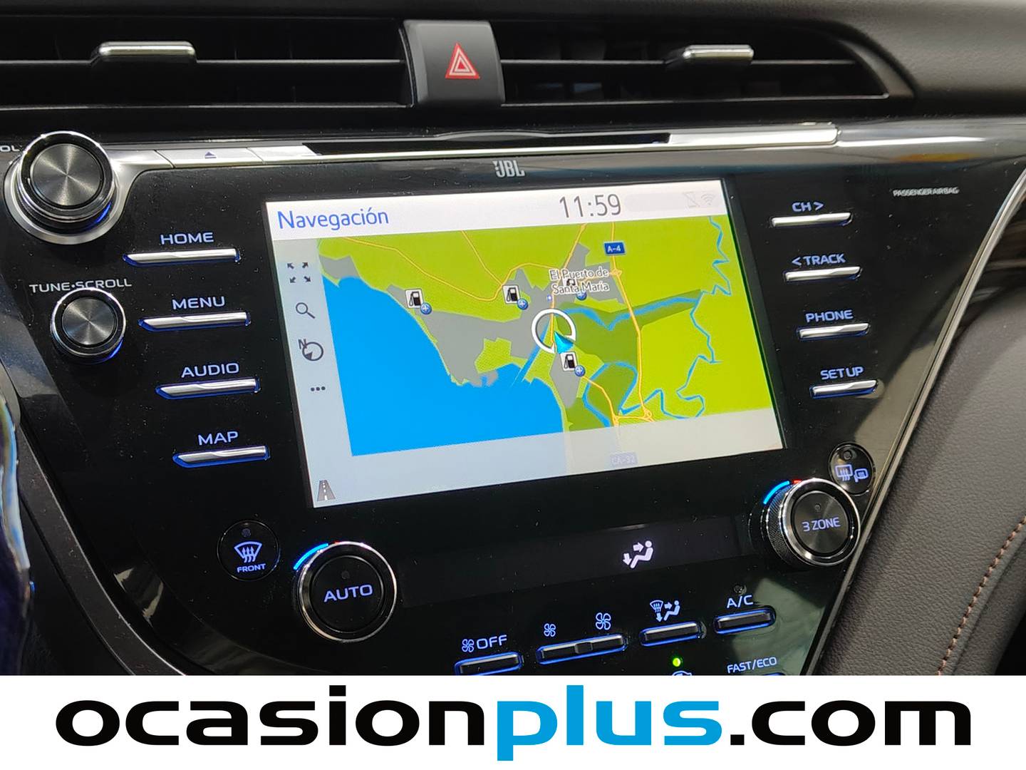 Equipamiento del Toyota Camry Toyota Camry 2.5 220H Luxury (218 CV)