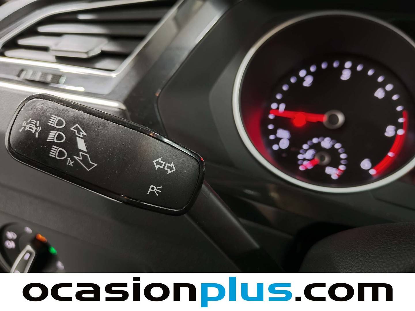 Foto Volkswagen Tiguan Volkswagen Tiguan Advance 2.0 TDI (150 CV) DSG