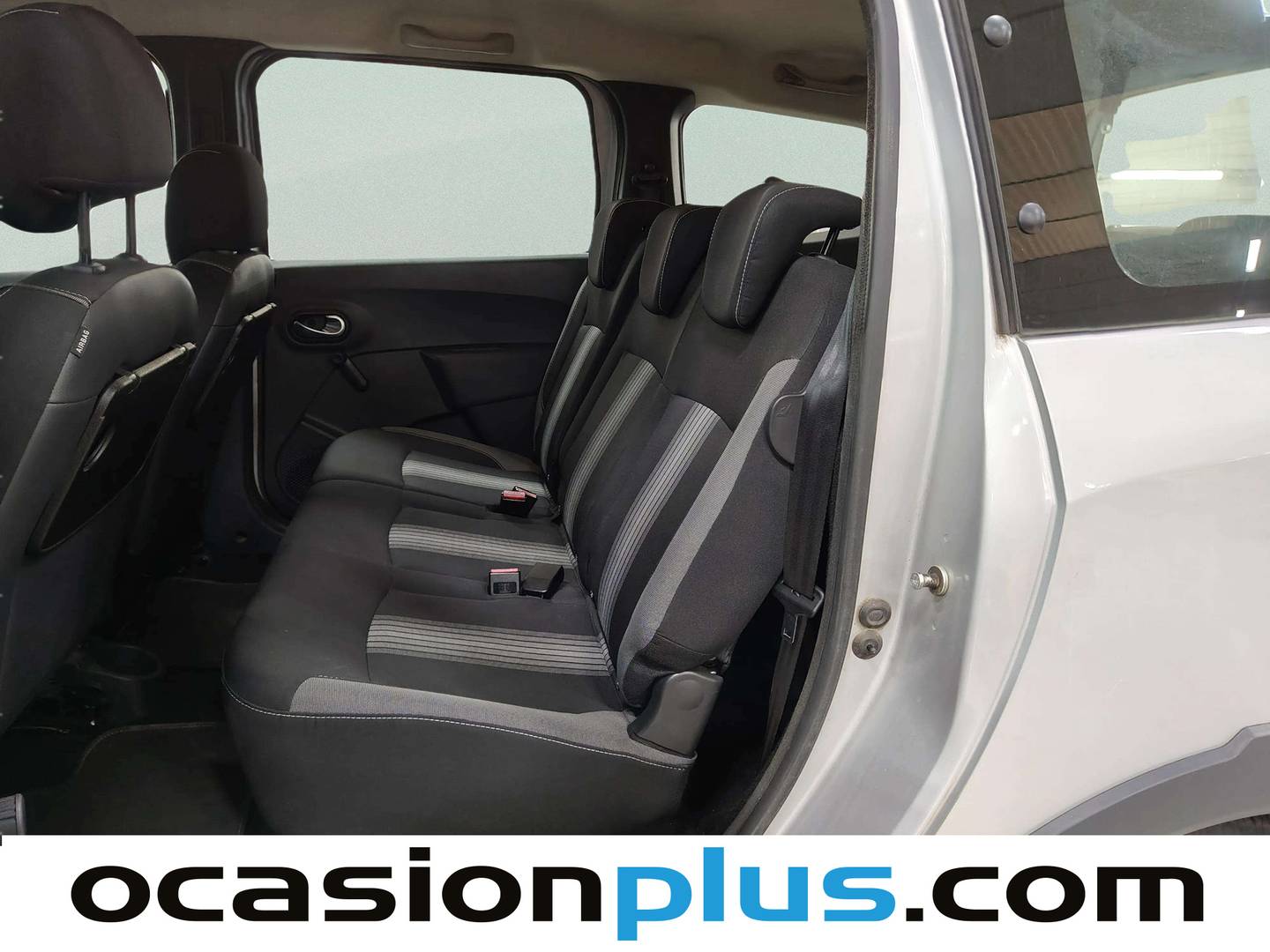 Foto asientos traseros Dacia Lodgy Dacia Lodgy Serie Limitada Nómada 1.6 (102 CV) 7 Plazas