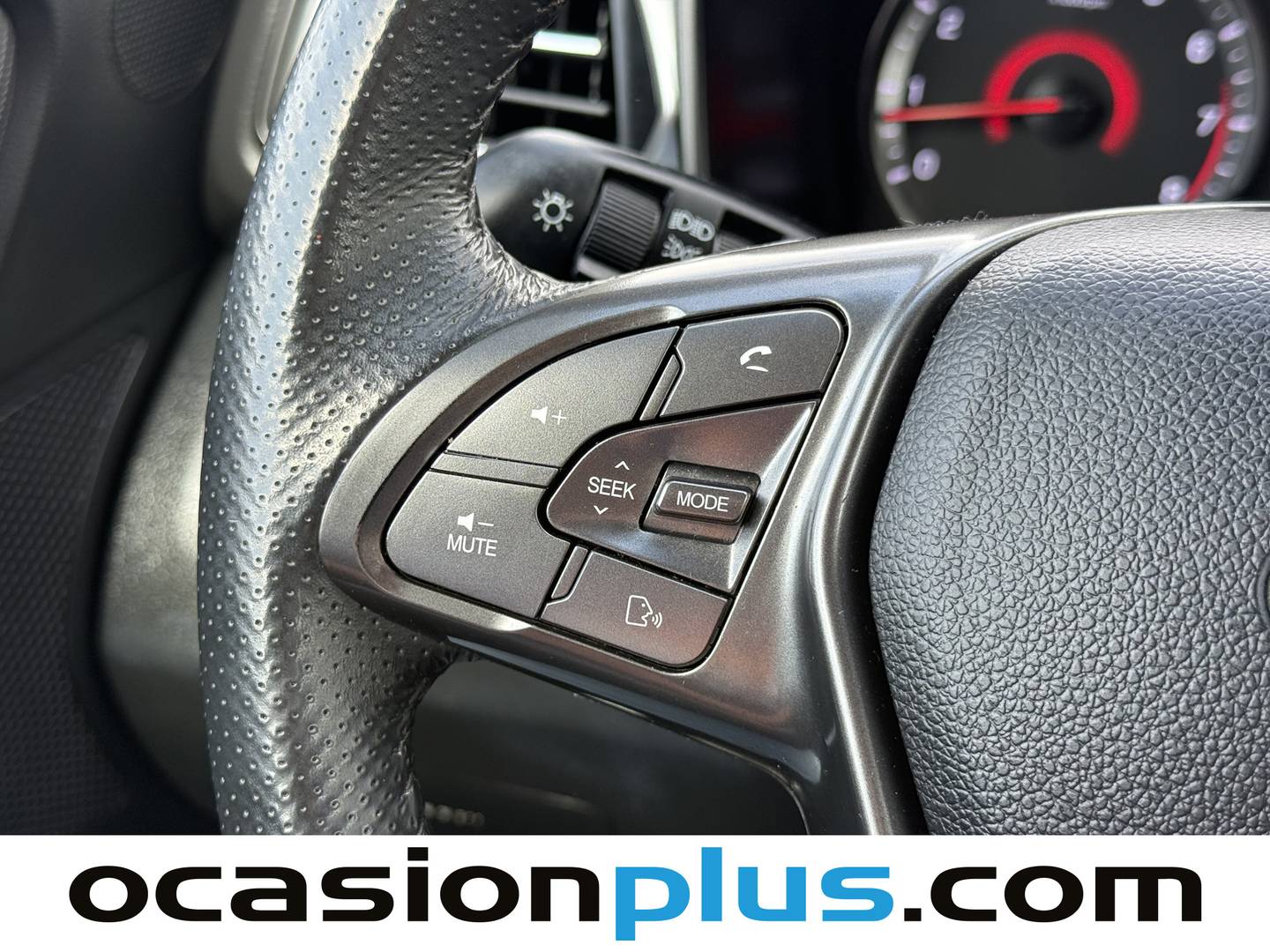 SsangYong Tivoli SsangYong Tivoli G15T LP Urban Plus (135 CV) seminuevo