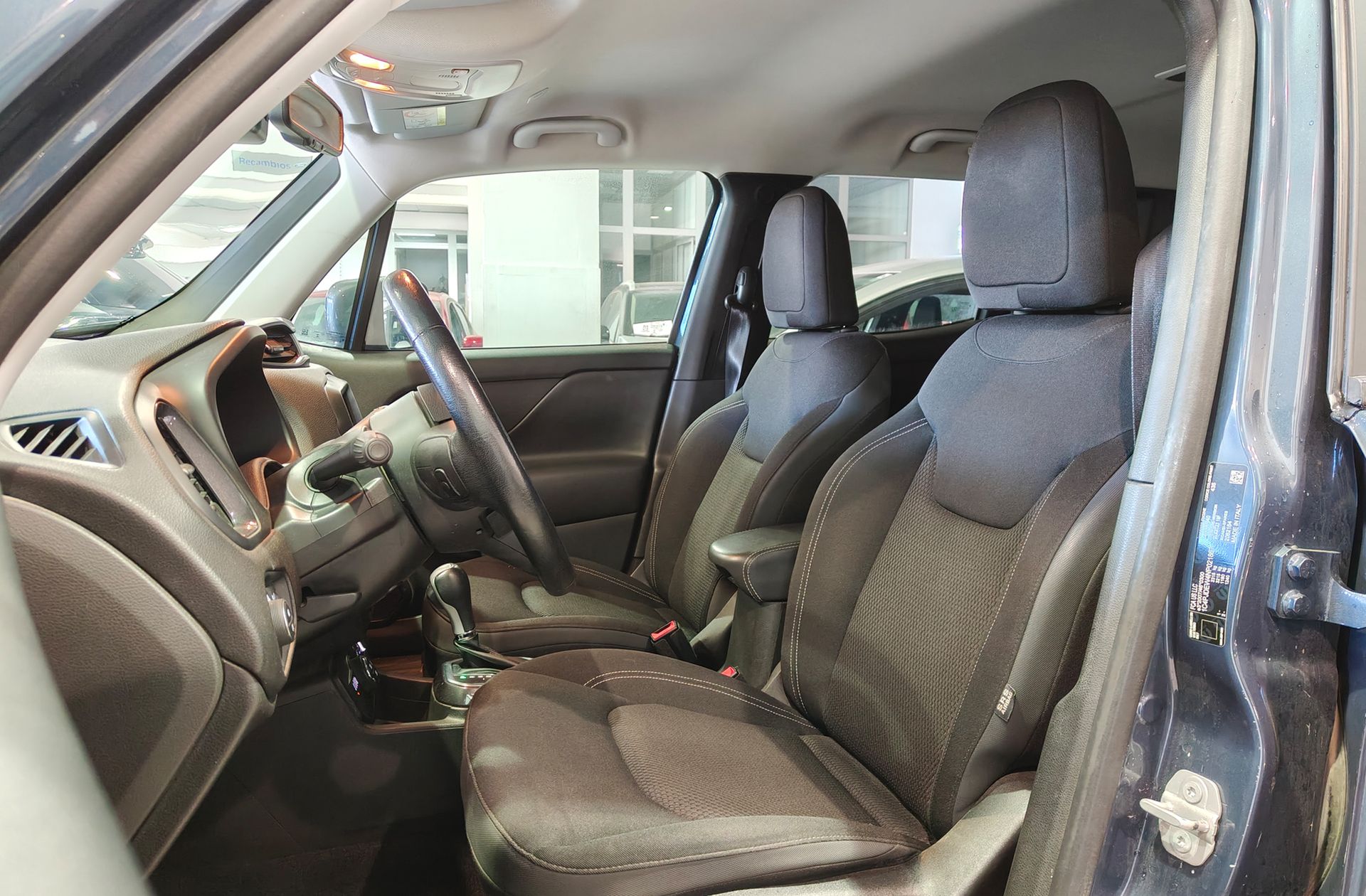 Jeep Renegade 1.3 PHEV S AWD - foto 12
