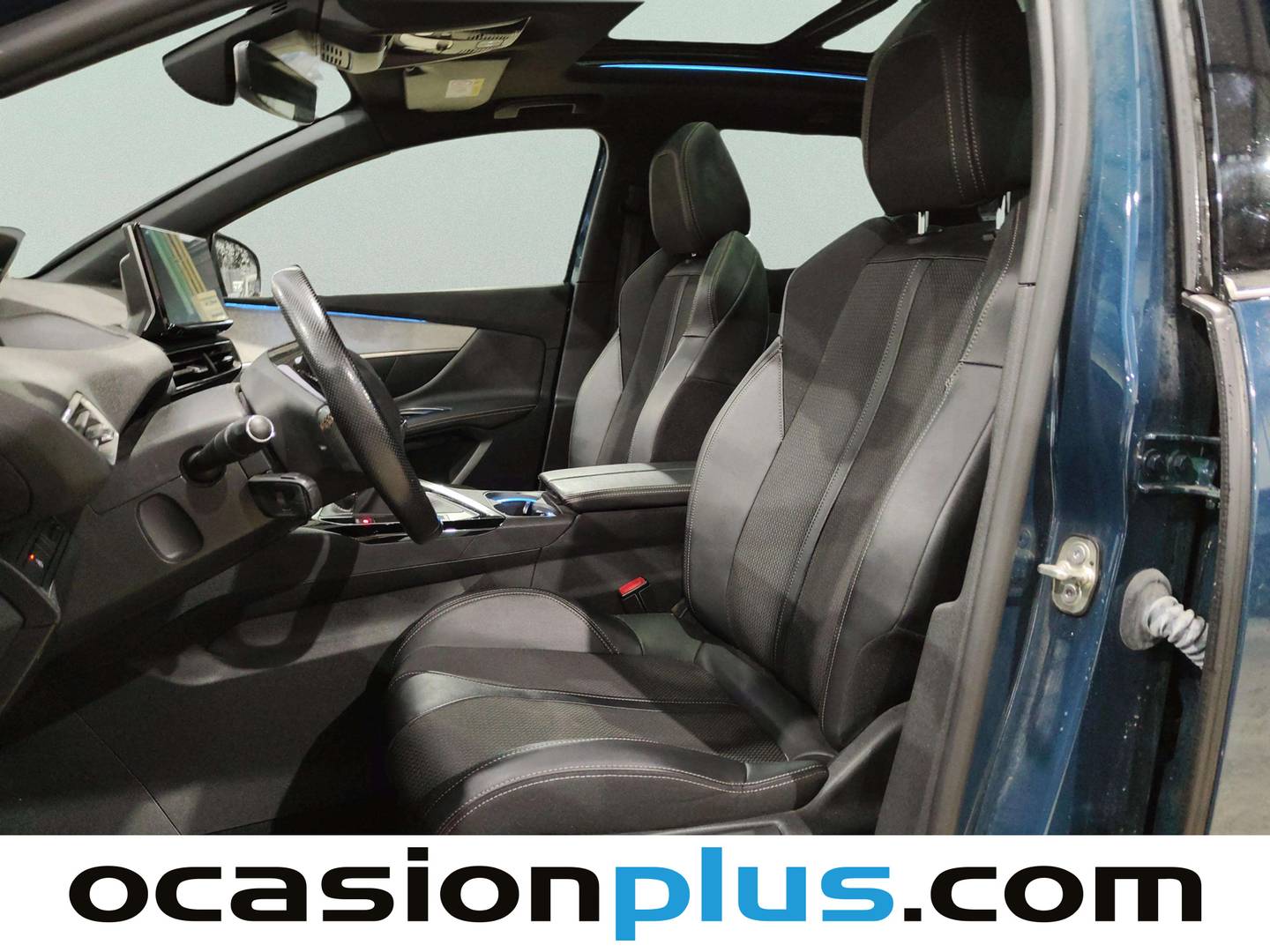 Foto Peugeot 3008 Peugeot 3008 PureTech 130 S&S GT (130 CV)