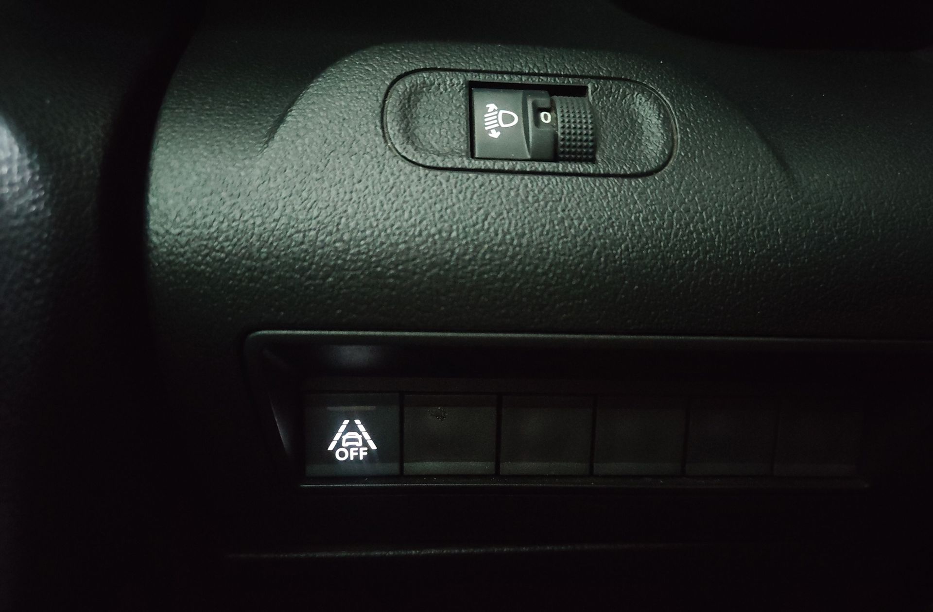 Citroën Berlingo BlueHDi 100 Talla M Feel Business - foto 22