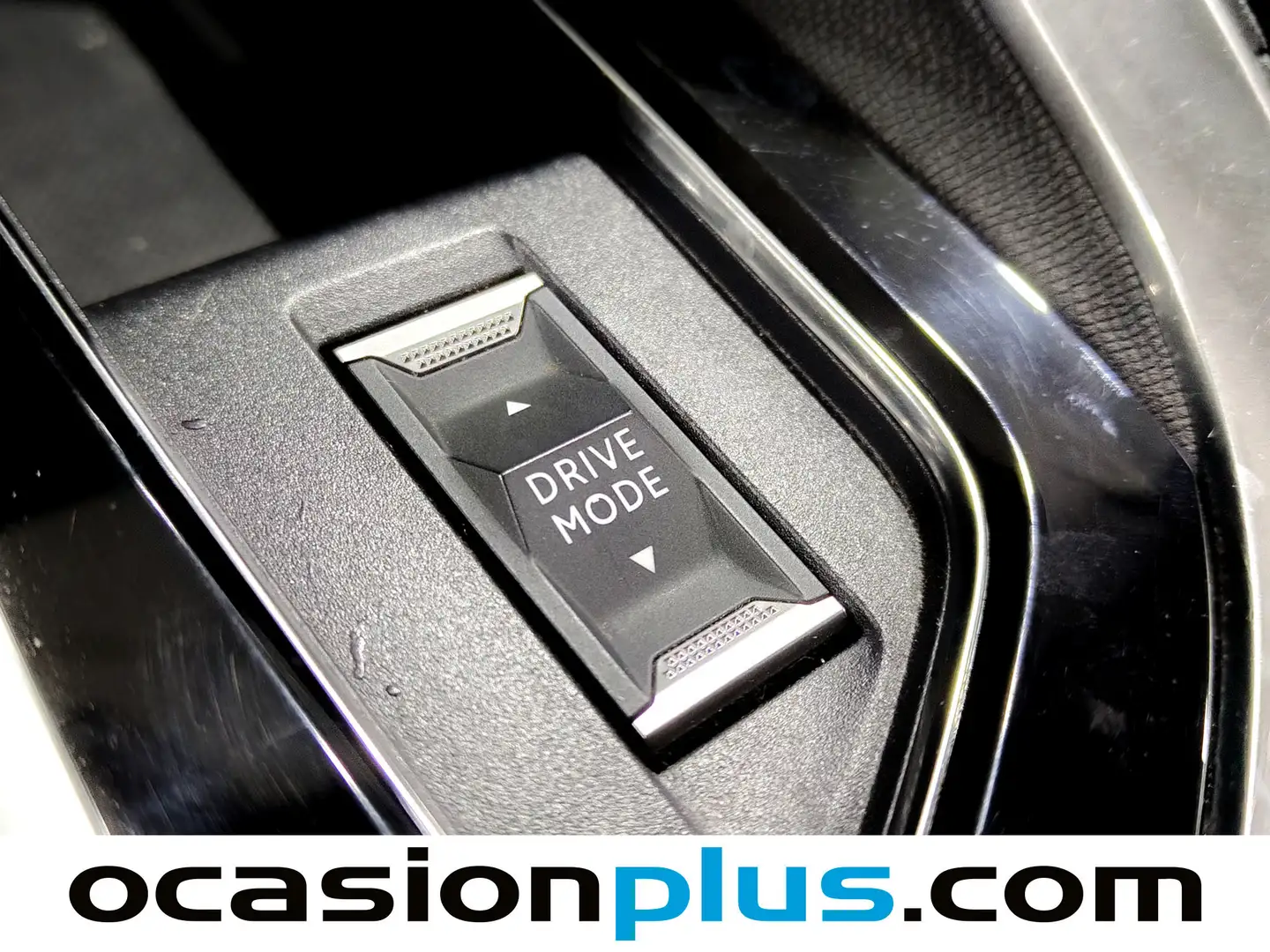 Foto Peugeot 5008 Peugeot 5008 PureTech 130 S&S Allure EAT8 (130 CV)