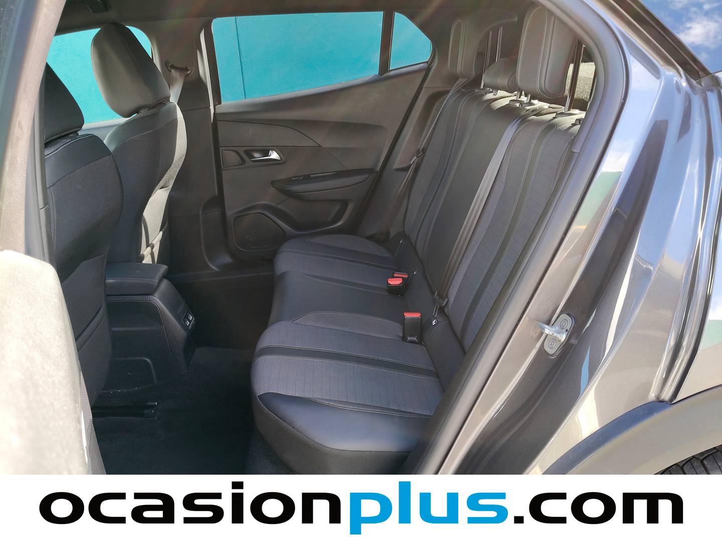 Foto Peugeot 2008 Peugeot 2008 PureTech 130 S&S Allure Pack (130 CV)