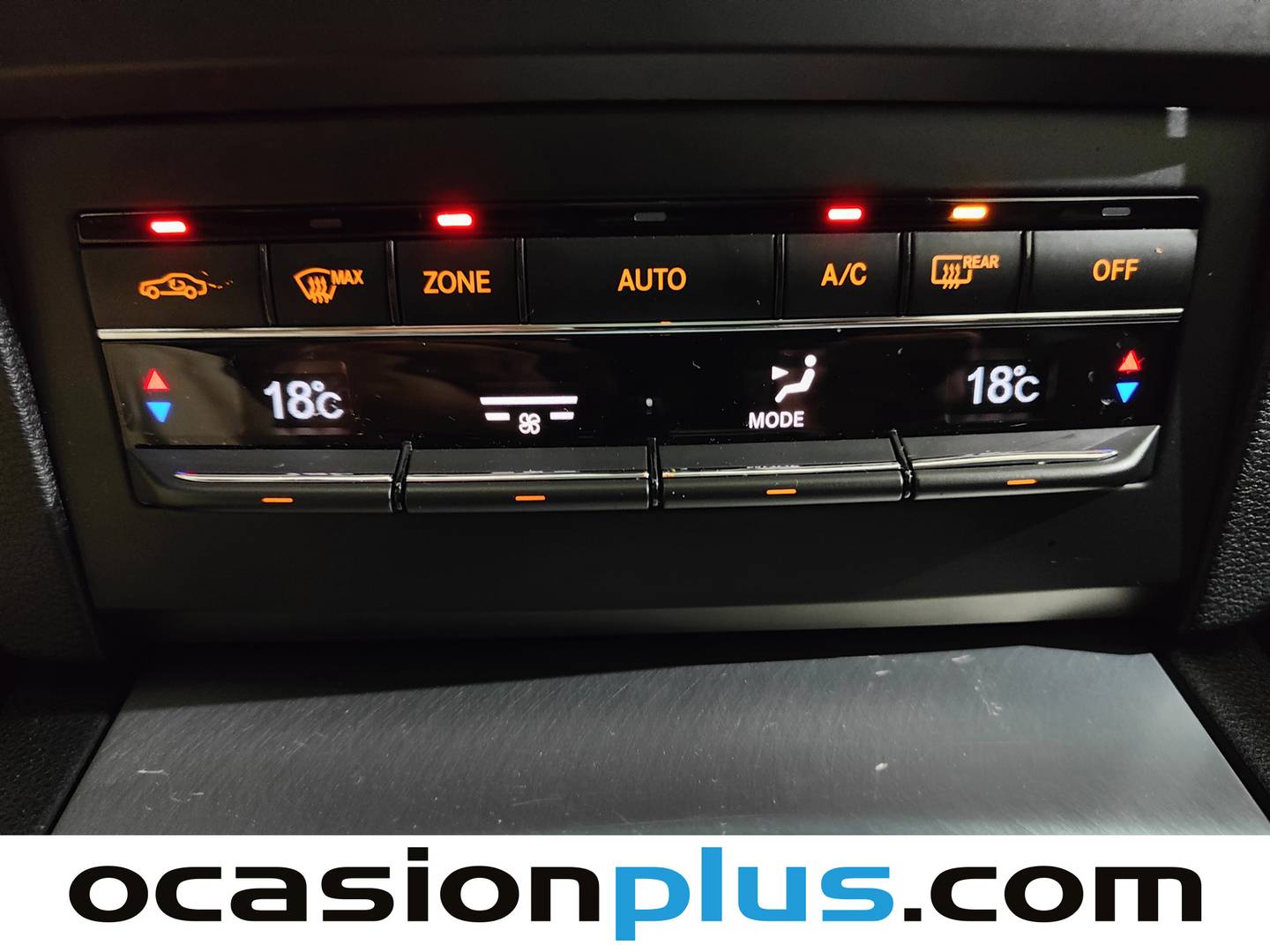 Foto Mercedes Clase E Mercedes-Benz Clase E E 220 CDI Coupe Blue Efficiency Avantgarde (170 CV) Paquete AMG