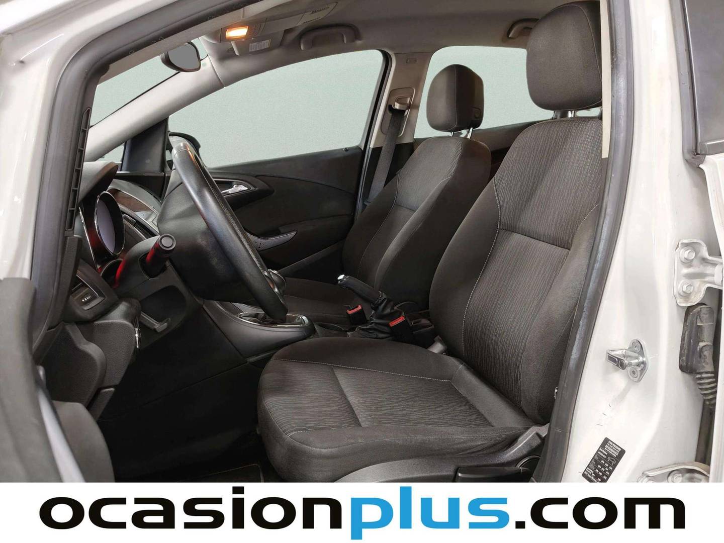 Foto asientos delanteros Opel Astra Opel Astra 1.7 CDTi Selective (110 CV)