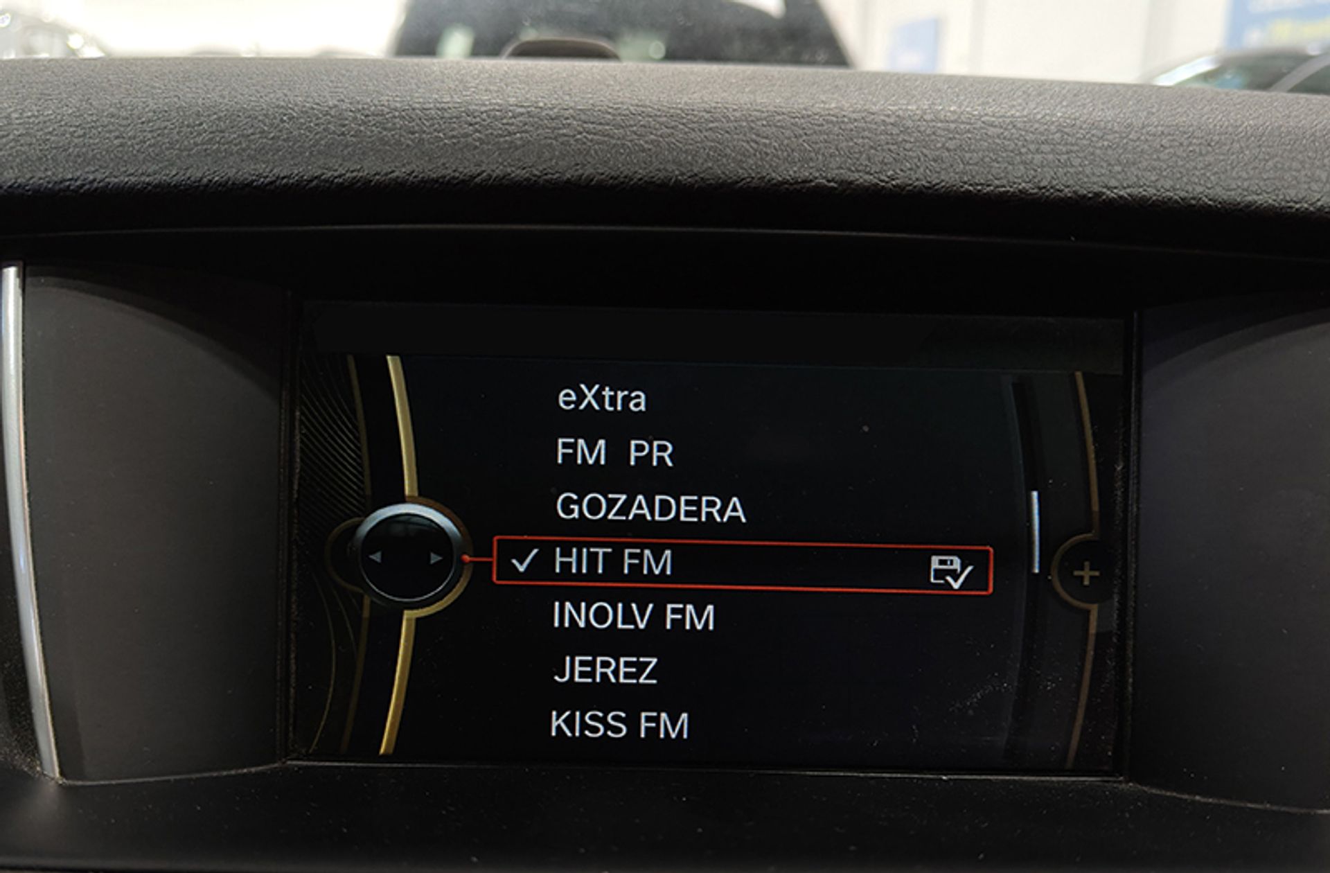 BMW X1 sDrive18d - foto 31