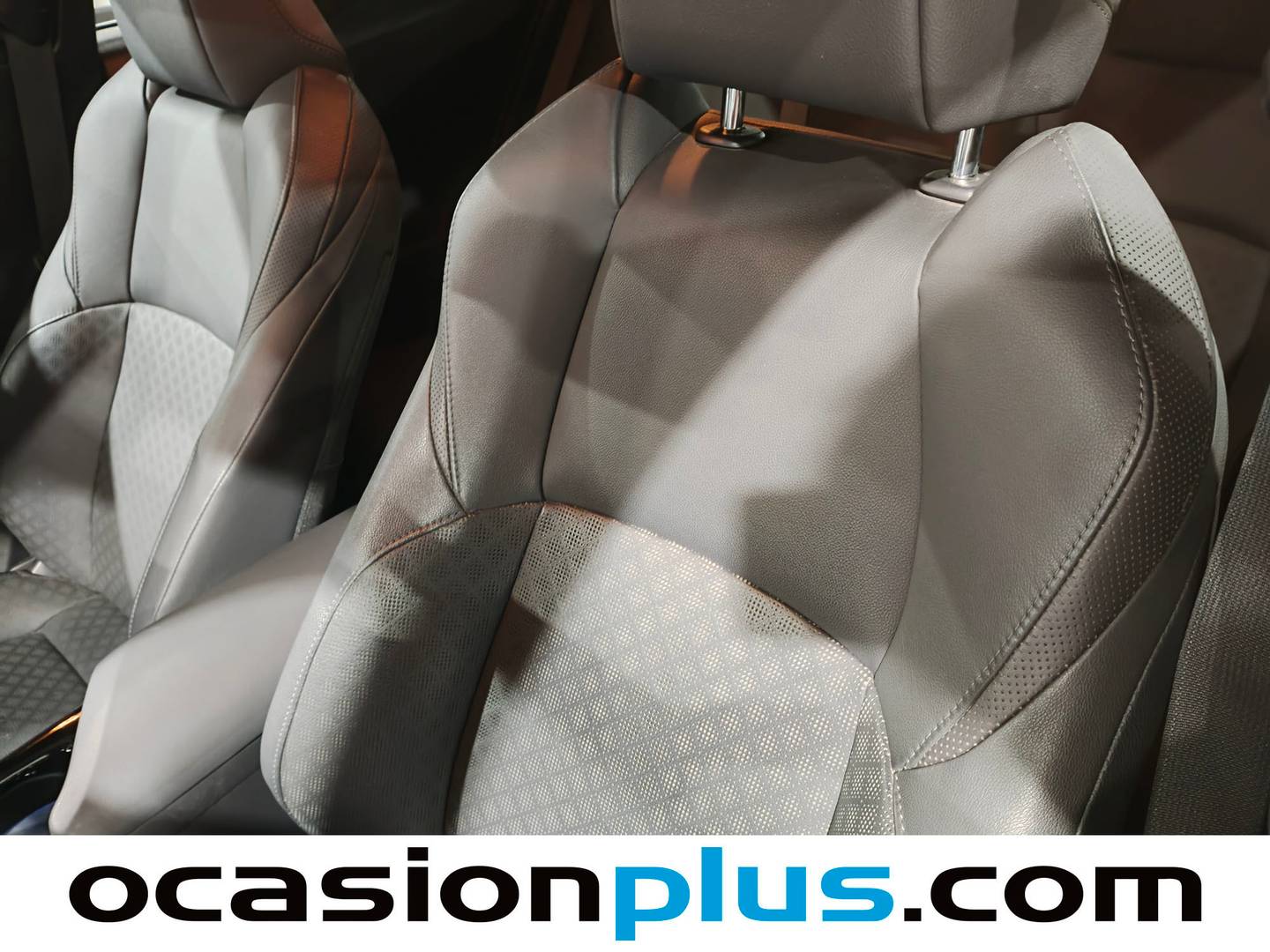 Acabados Toyota C-HR Toyota C-HR 180H GR Sport (184 CV)